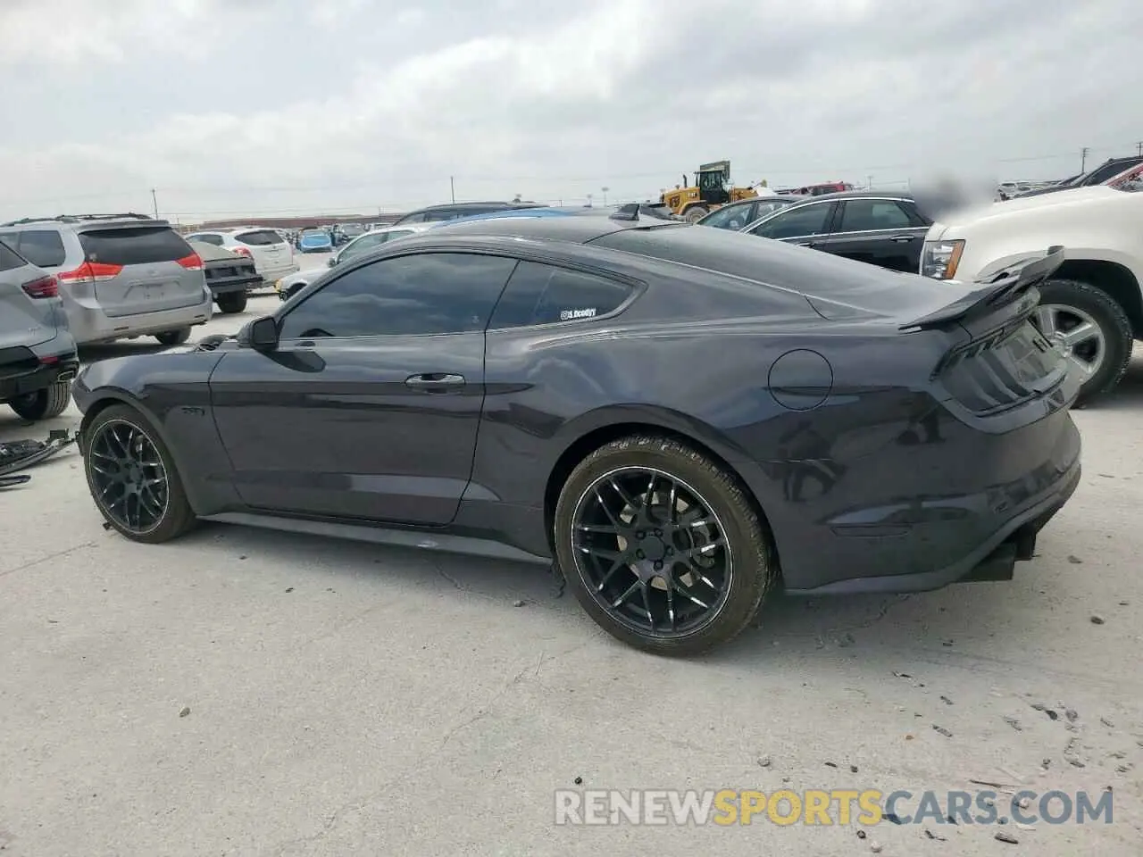 2 fotografías del automóvil dañado 1FA6P8CF8N5145937 FORD MUSTANG 2022