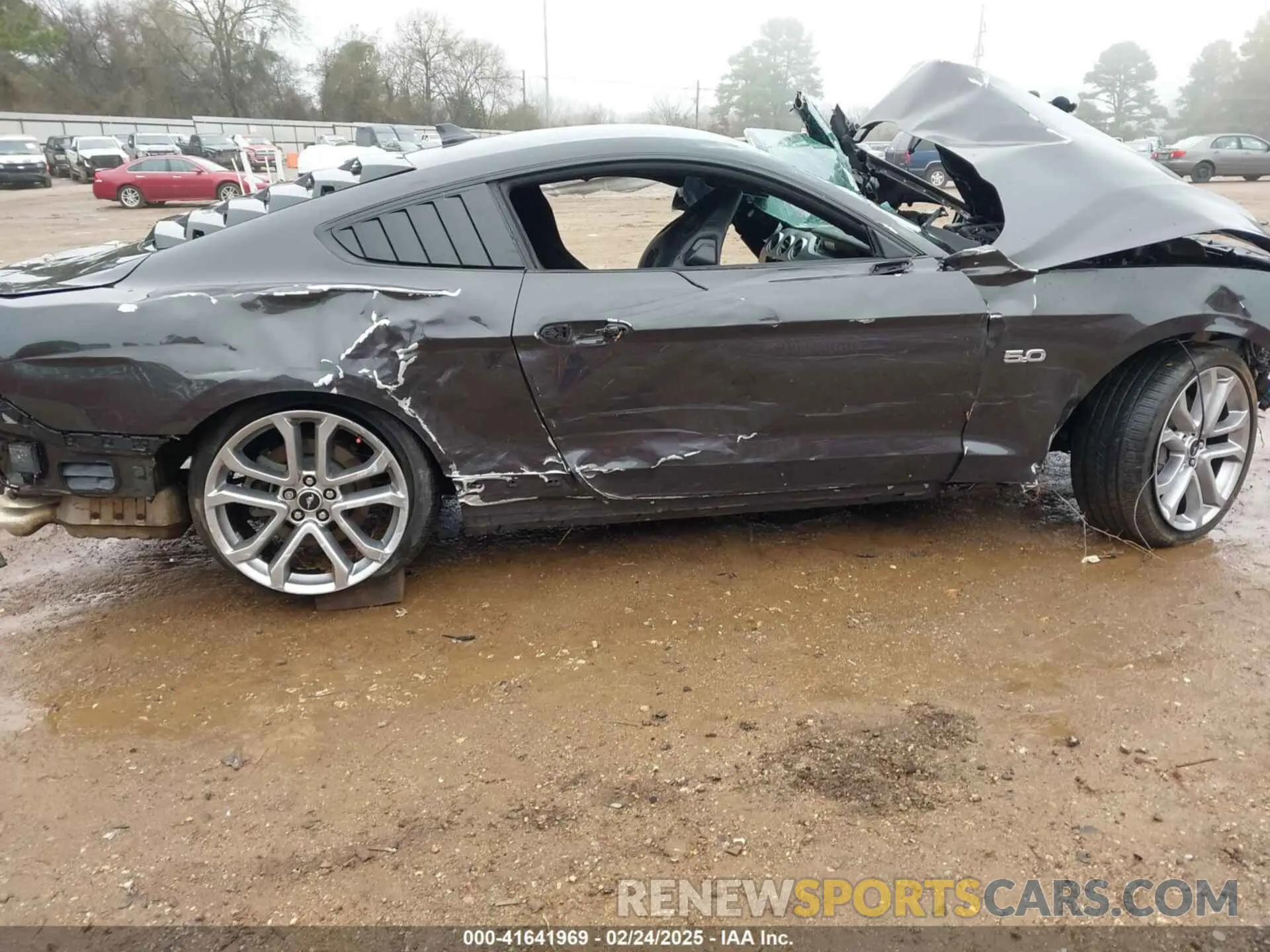13 fotografías del automóvil dañado 1FA6P8CF9N5130220 FORD MUSTANG 2022