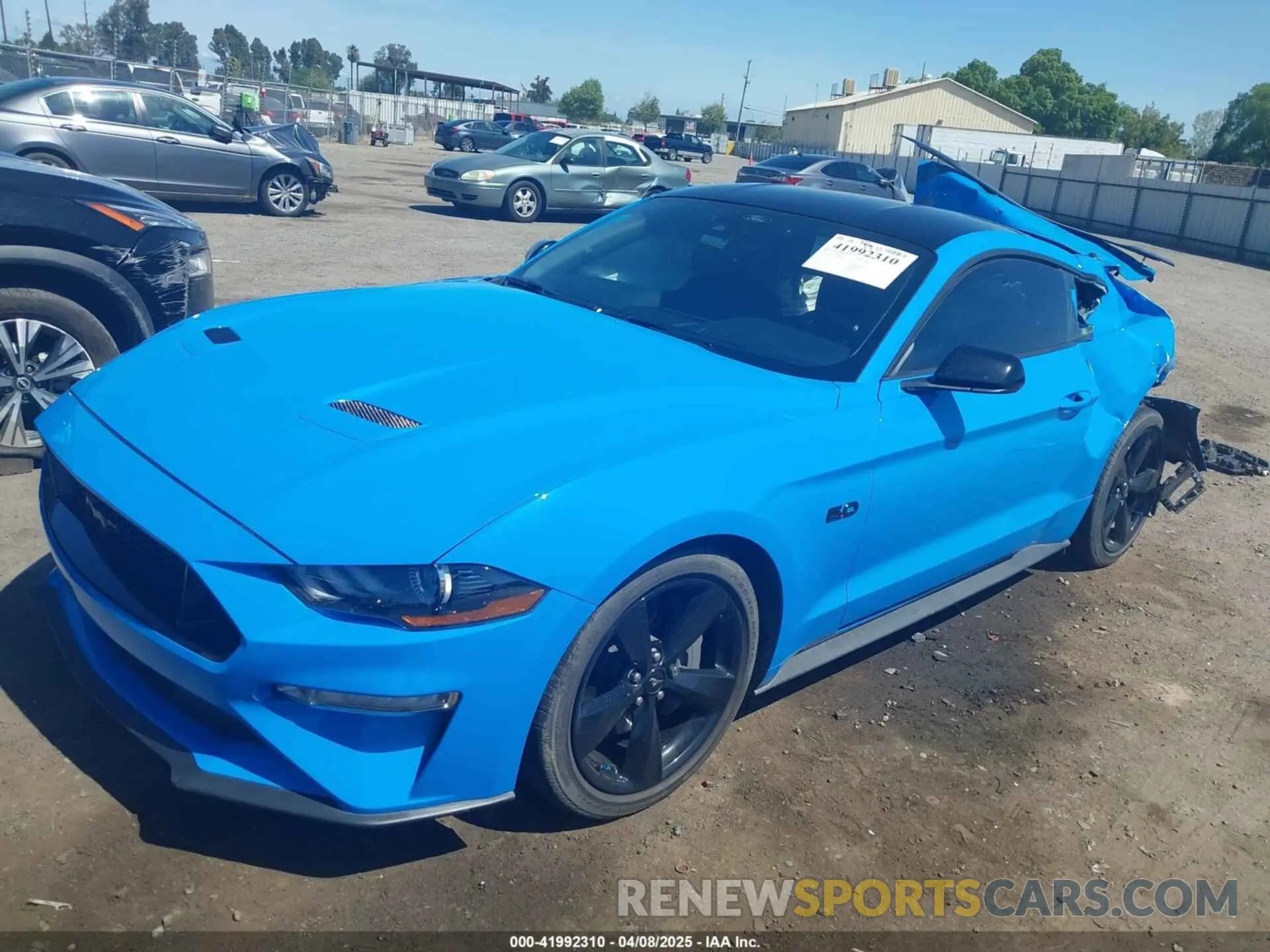 2 fotografías del automóvil dañado 1FA6P8CFXN5107884 FORD MUSTANG 2022