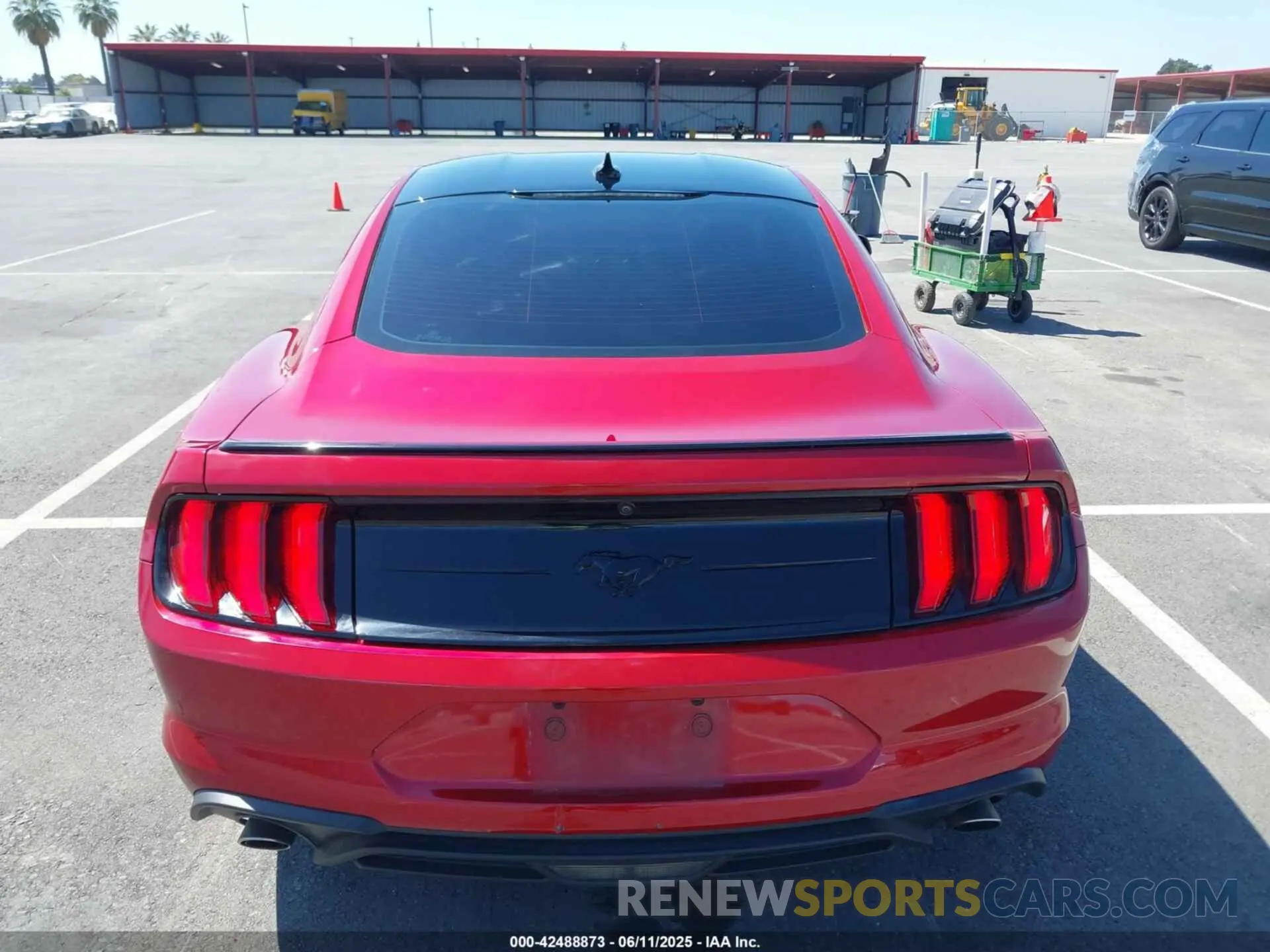 16 fotografías del automóvil dañado 1FA6P8TH0N5129751 FORD MUSTANG 2022