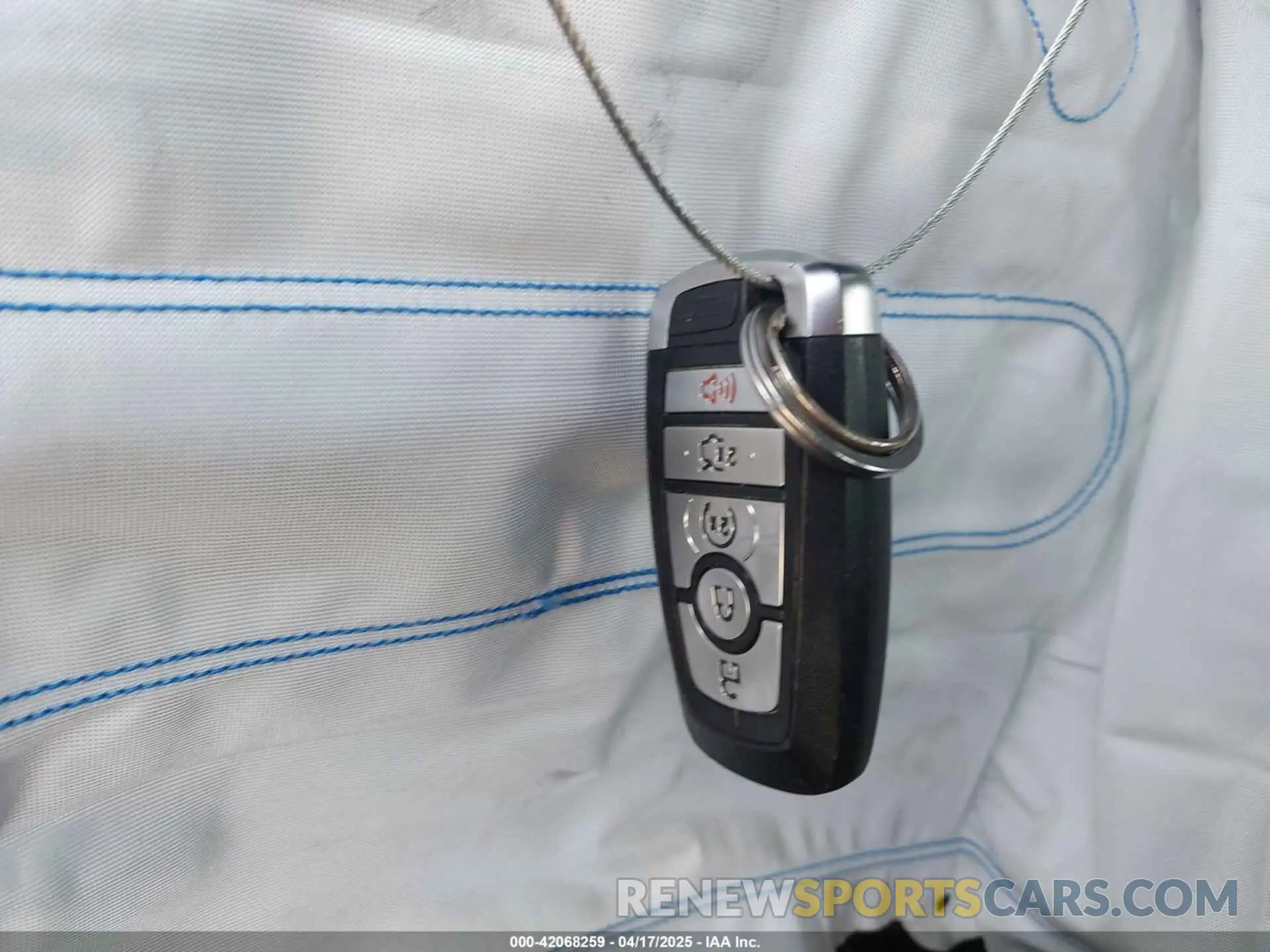 11 fotografías del automóvil dañado 1FA6P8TH2N5104155 FORD MUSTANG 2022