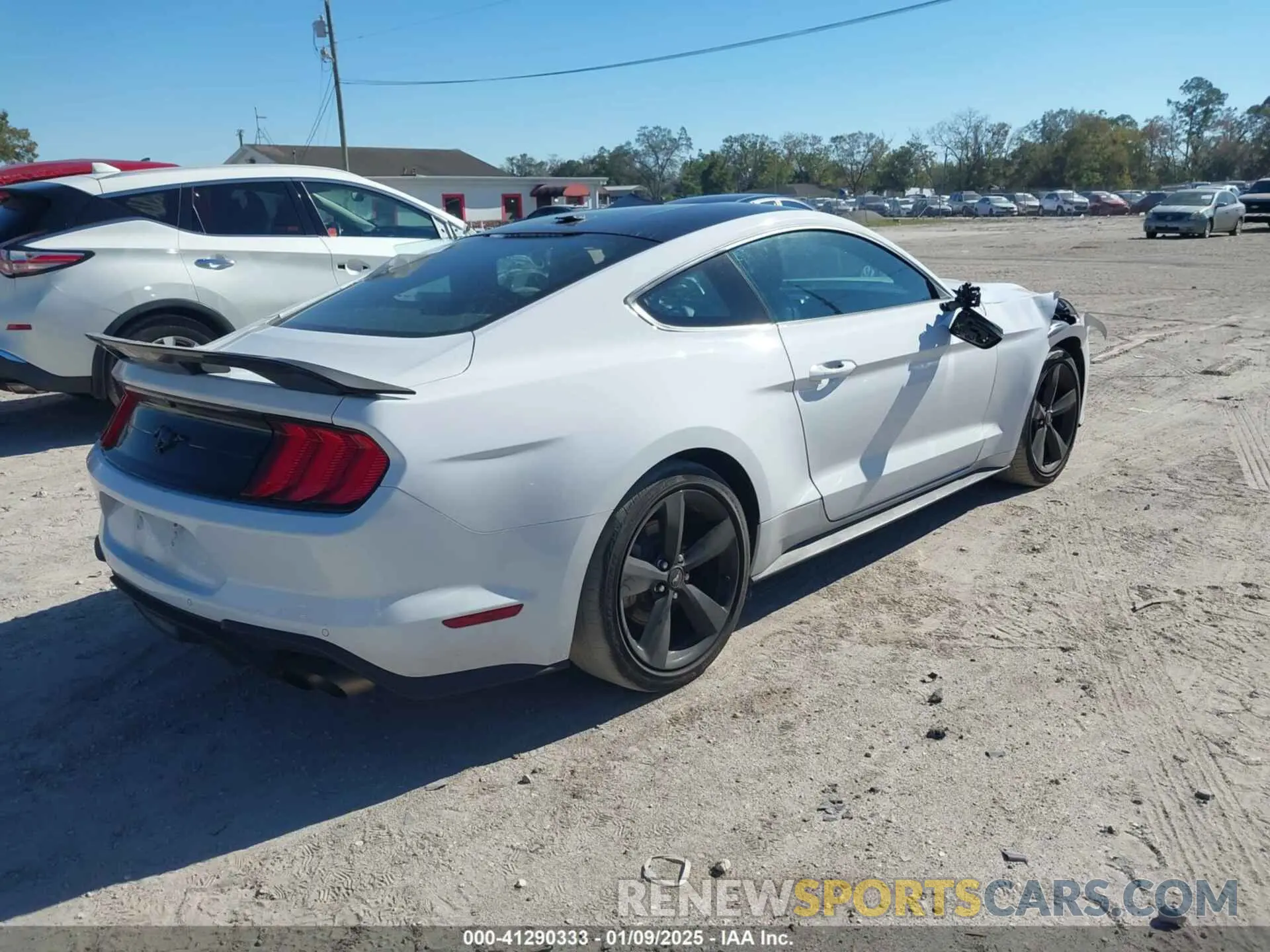 4 fotografías del automóvil dañado 1FA6P8TH5N5139871 FORD MUSTANG 2022