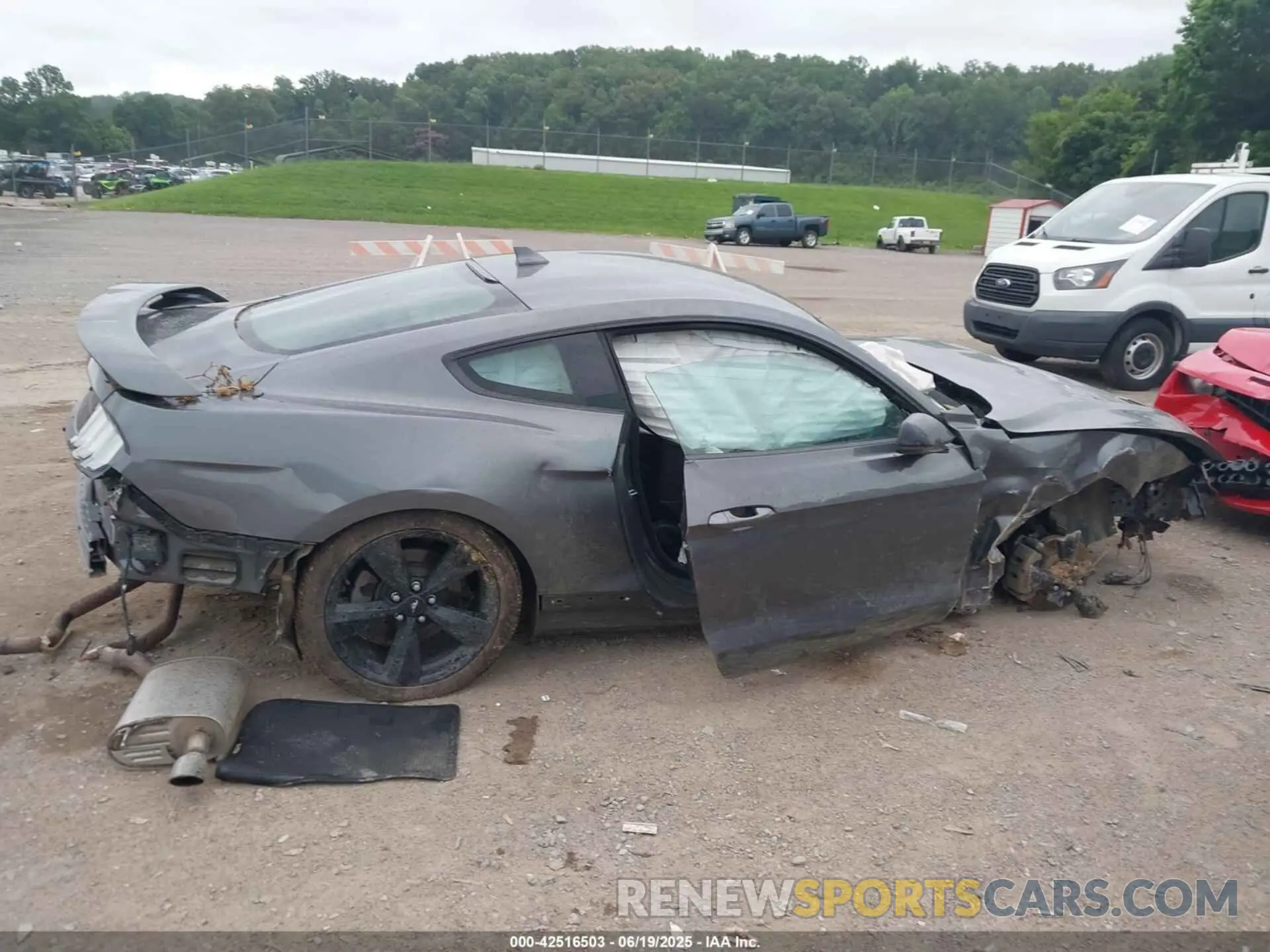 13 fotografías del automóvil dañado 1FA6P8TH5N5150143 FORD MUSTANG 2022