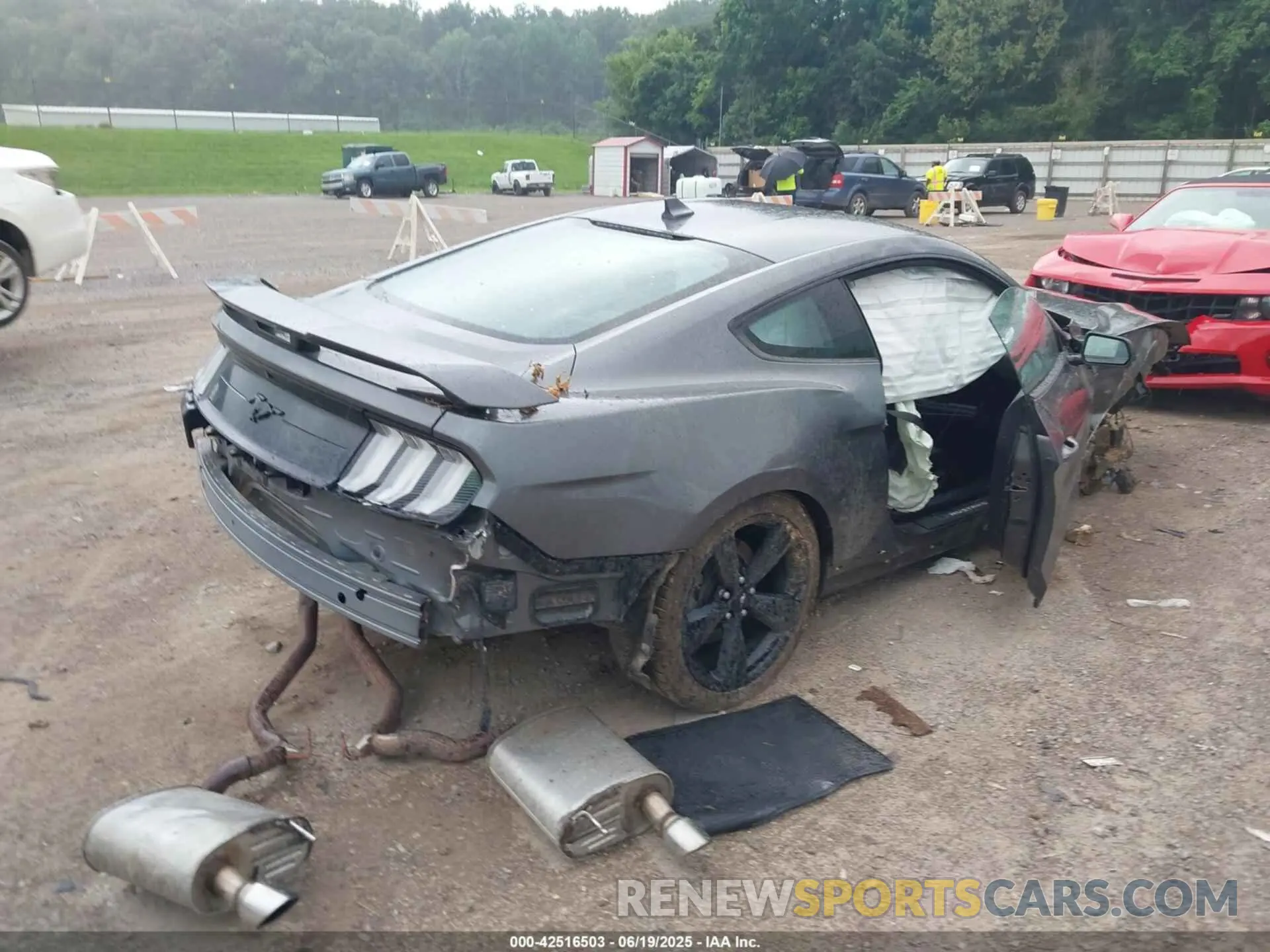 4 fotografías del automóvil dañado 1FA6P8TH5N5150143 FORD MUSTANG 2022