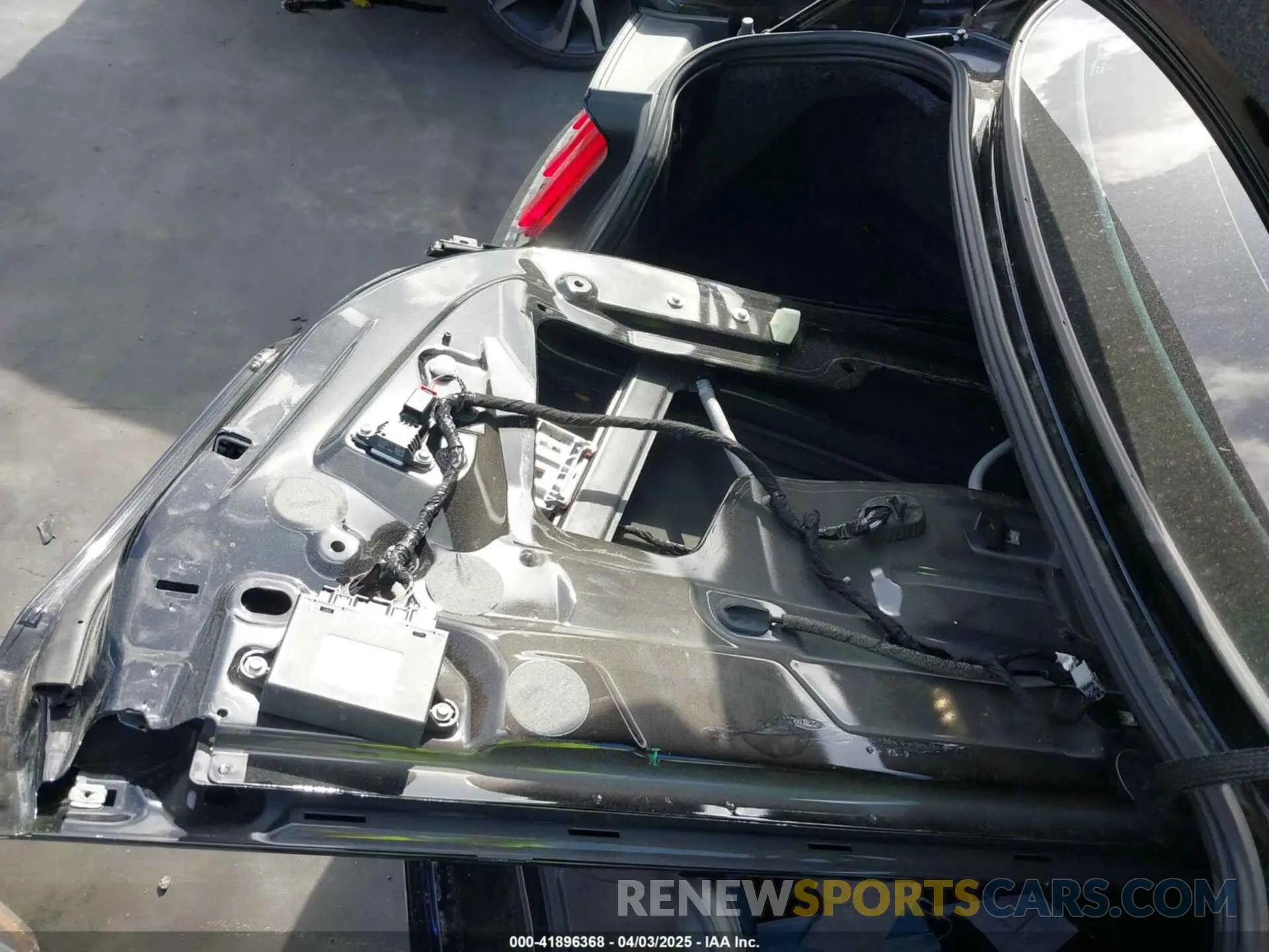 18 fotografías del automóvil dañado 1FA6P8TH9N5143342 FORD MUSTANG 2022