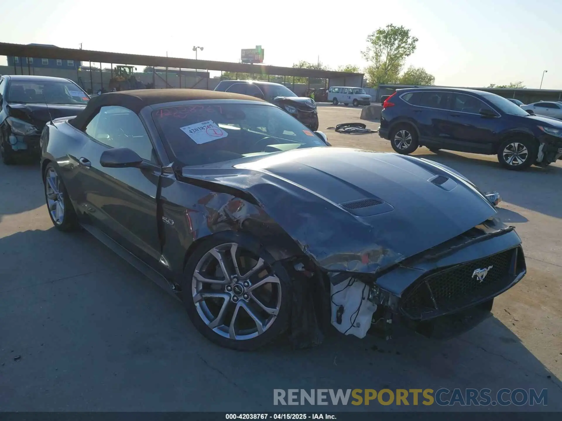 1 fotografías del automóvil dañado 1FATP8FF1N5136186 FORD MUSTANG 2022