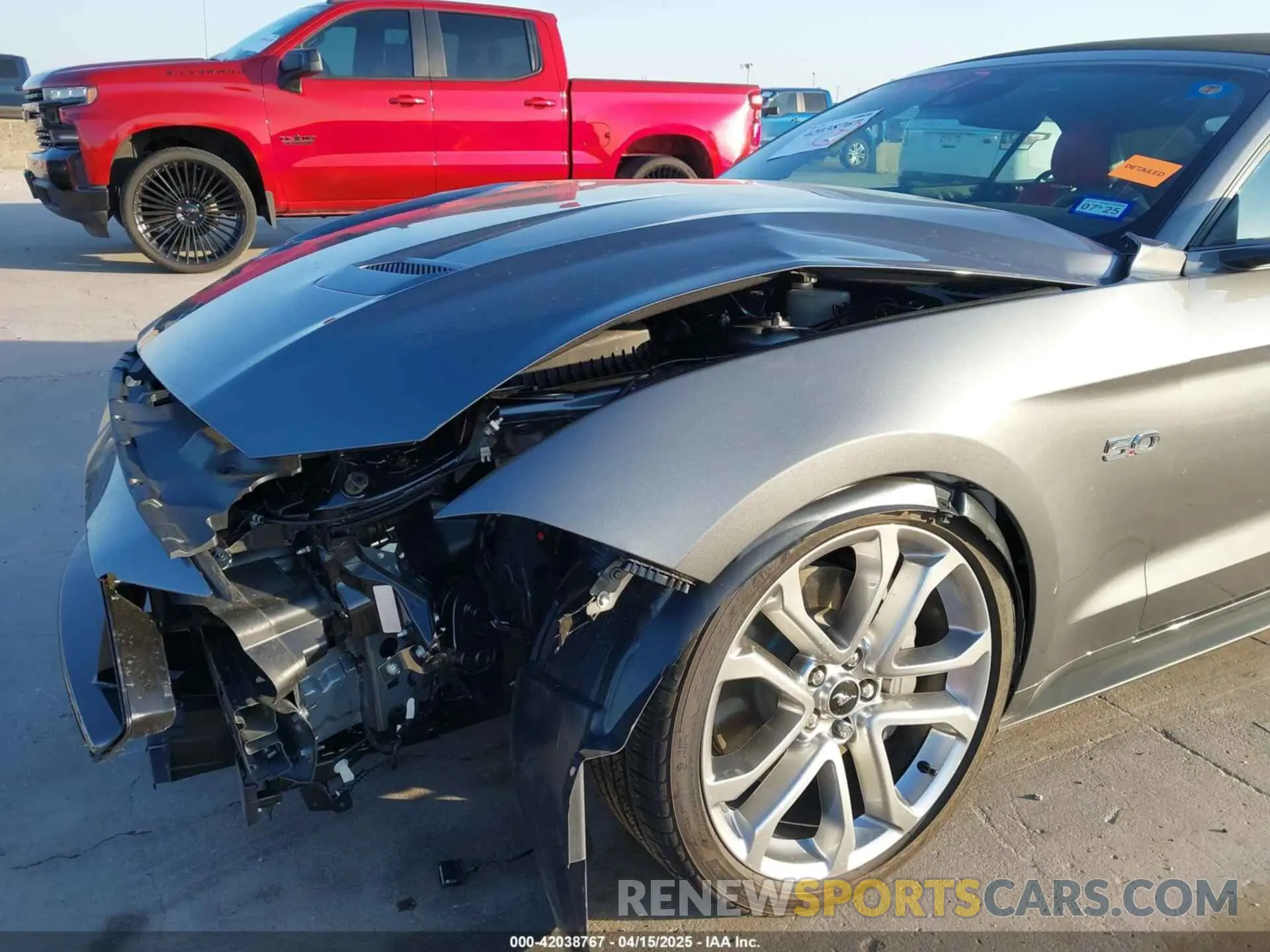 20 fotografías del automóvil dañado 1FATP8FF1N5136186 FORD MUSTANG 2022
