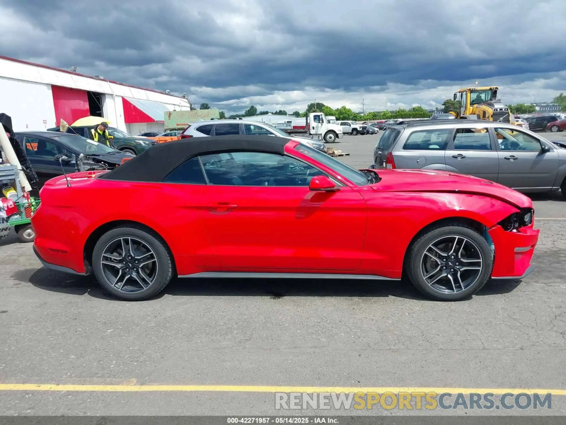 14 fotografías del automóvil dañado 1FATP8UH2N5124679 FORD MUSTANG 2022
