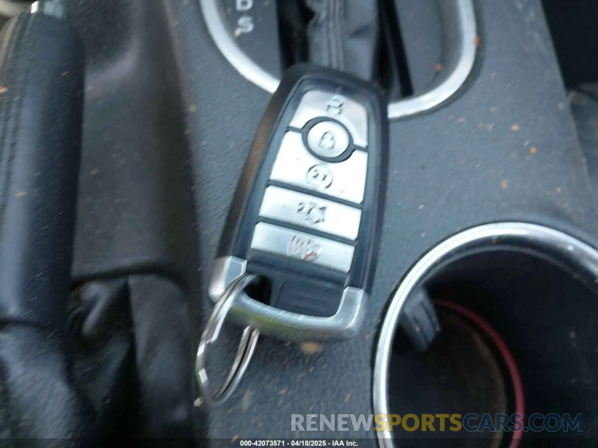 11 fotografías del automóvil dañado 1FATP8UH4N5102828 FORD MUSTANG 2022