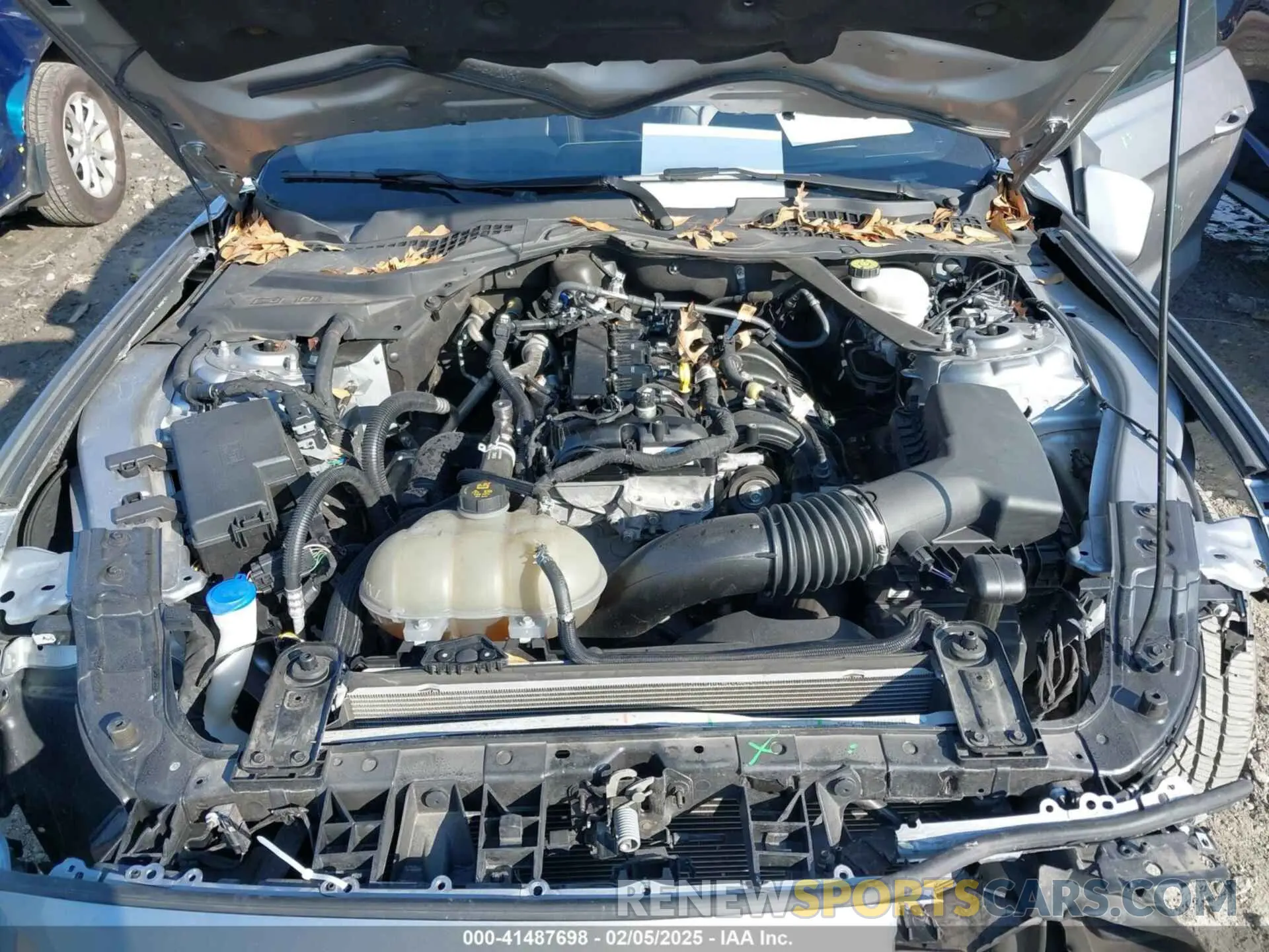 10 fotografías del automóvil dañado 1FATP8UH7N5105674 FORD MUSTANG 2022