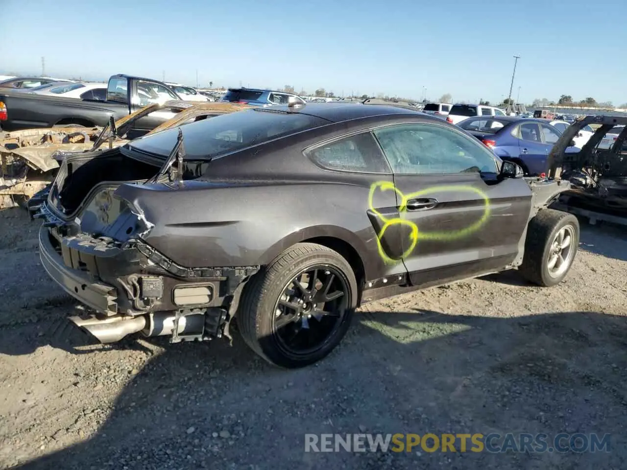 3 fotografías del automóvil dañado 1FA6P8CF4P5300101 FORD MUSTANG 2023