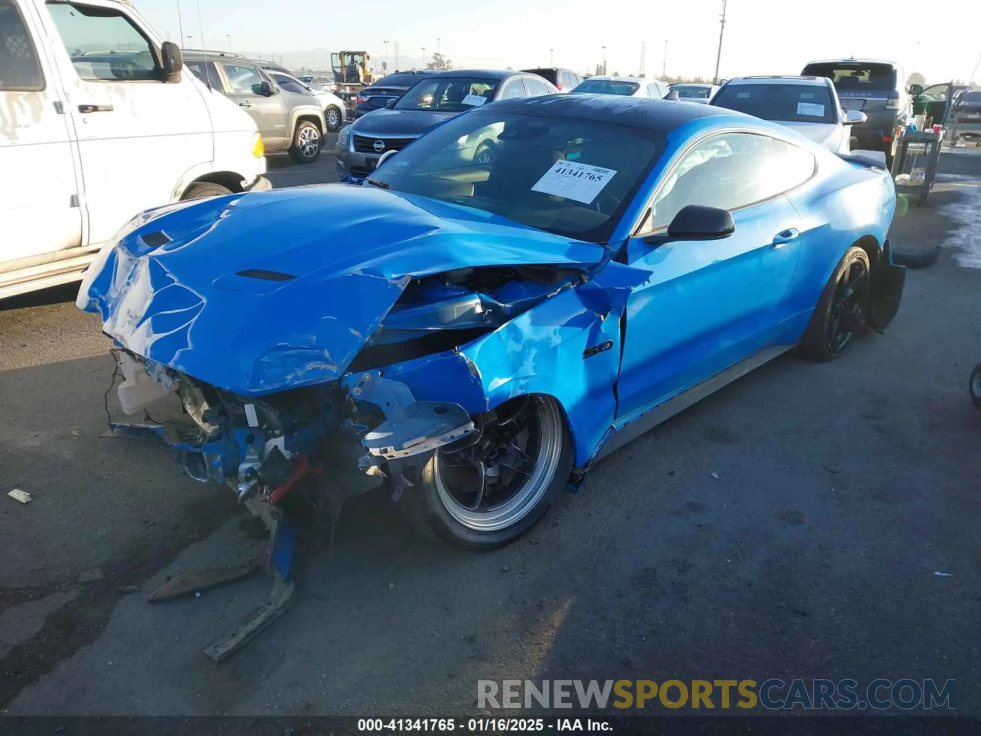 2 fotografías del automóvil dañado 1FA6P8CF4P5306853 FORD MUSTANG 2023