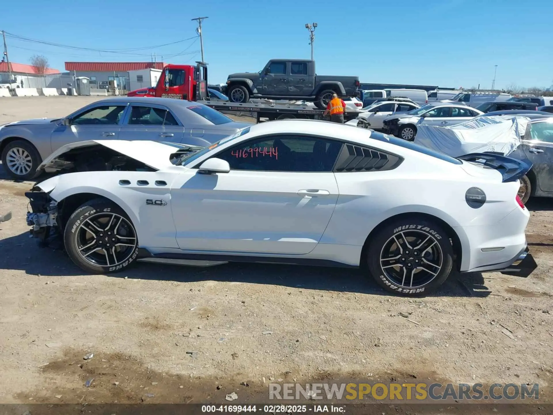 14 fotografías del automóvil dañado 1FA6P8CF6P5306711 FORD MUSTANG 2023