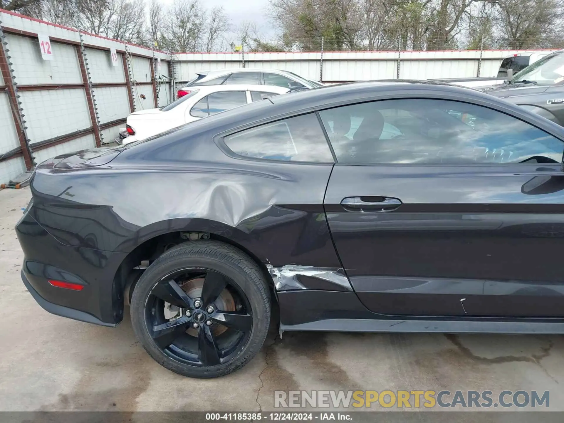 17 fotografías del automóvil dañado 1FA6P8TH6P5105960 FORD MUSTANG 2023