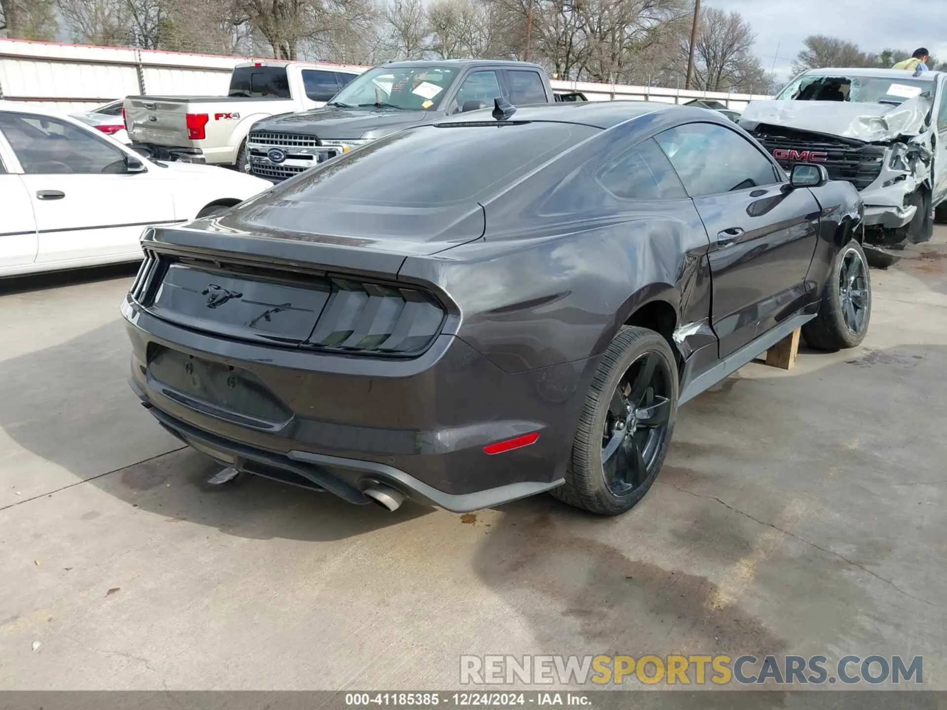 4 fotografías del automóvil dañado 1FA6P8TH6P5105960 FORD MUSTANG 2023