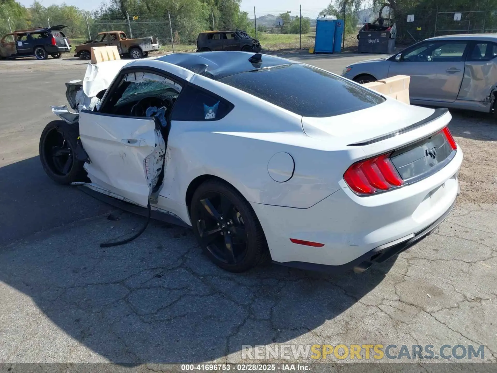 3 fotografías del automóvil dañado 1FA6P8THXP5101393 FORD MUSTANG 2023