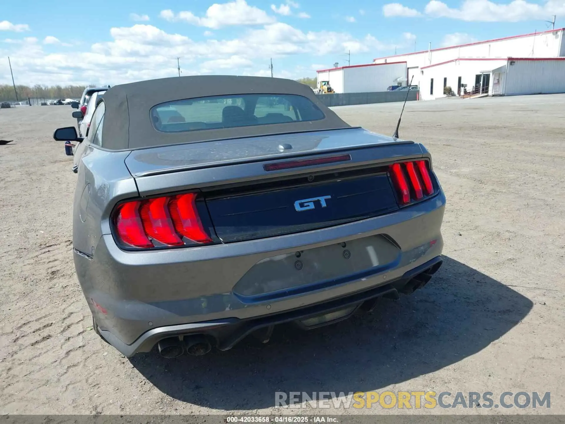 16 fotografías del automóvil dañado 1FATP8FF9P5104802 FORD MUSTANG 2023