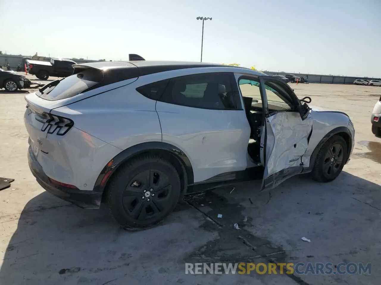 3 fotografías del automóvil dañado 3FMTK2SU0PMA65226 FORD MUSTANG 2023