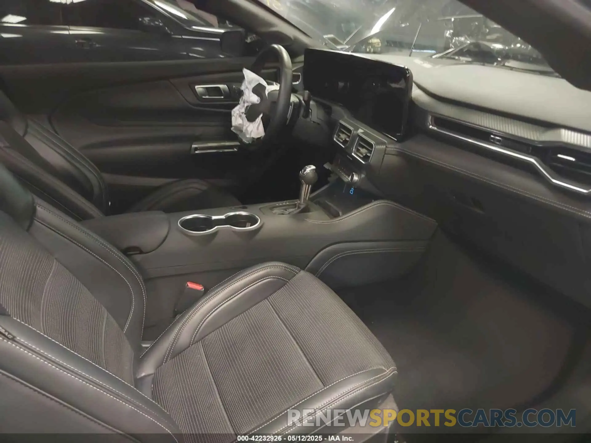 5 fotografías del automóvil dañado 1FA6P8CF0R5420366 FORD MUSTANG 2024