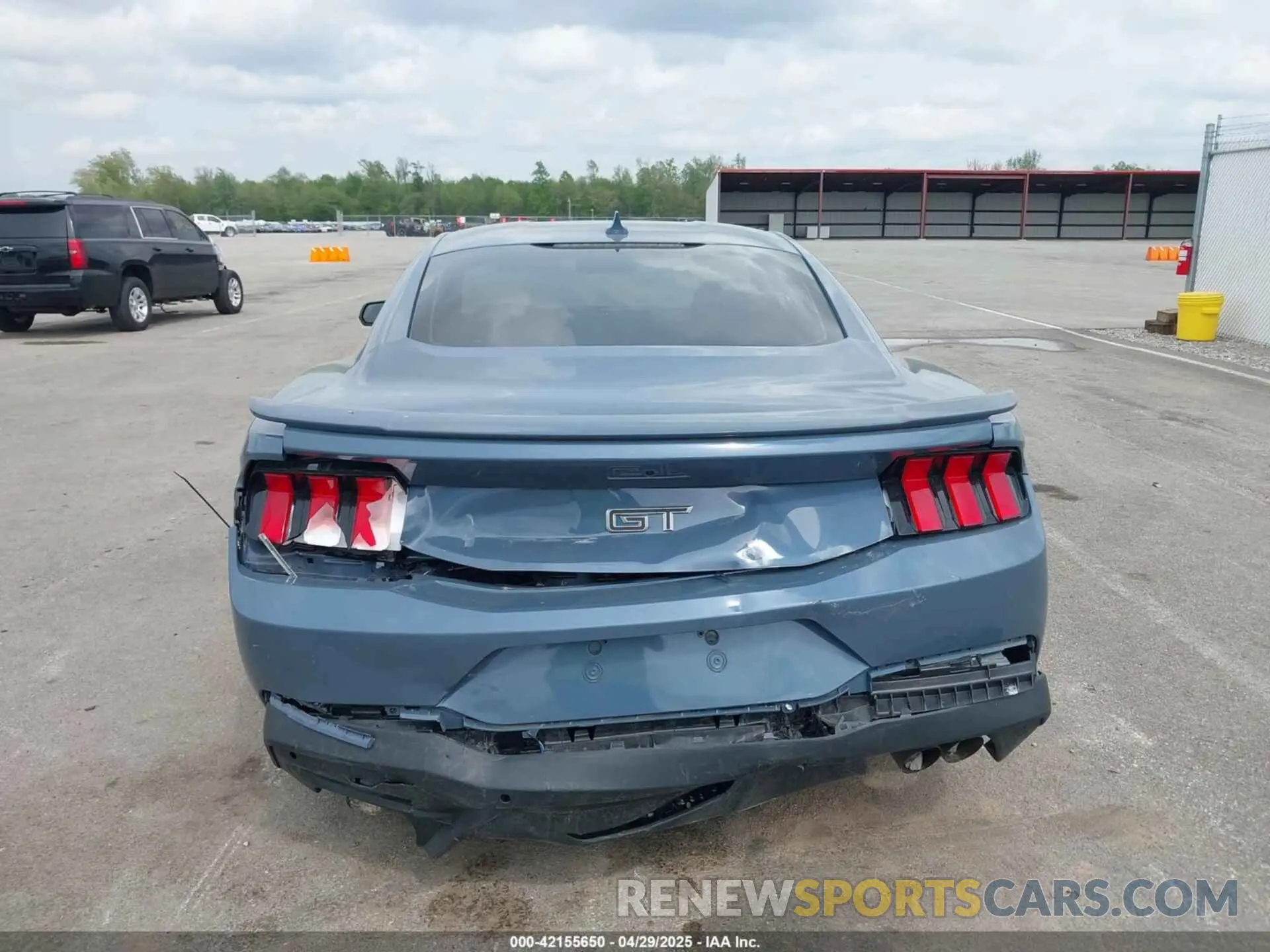 16 fotografías del automóvil dañado 1FA6P8CF0R5430394 FORD MUSTANG 2024