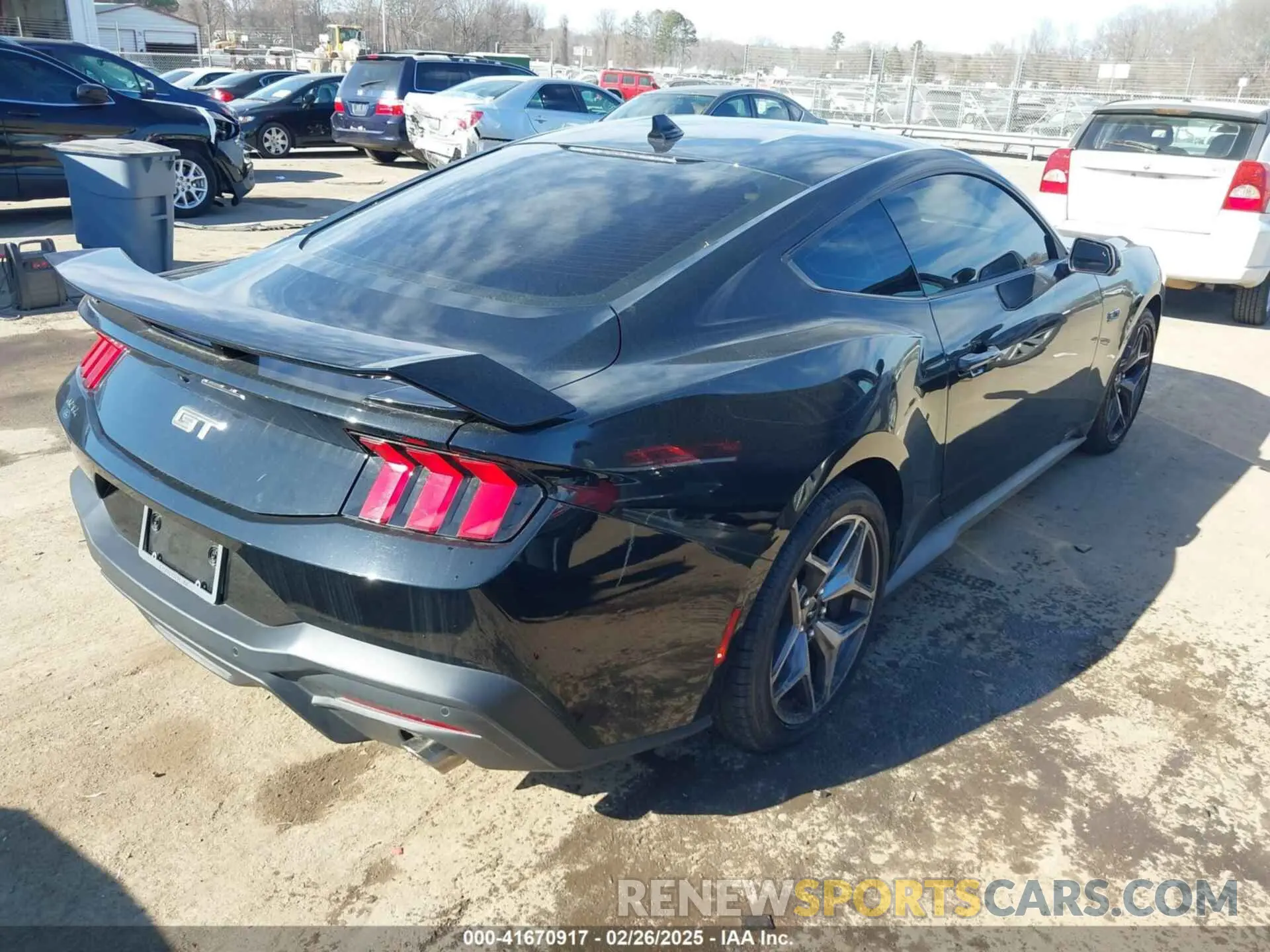 4 fotografías del automóvil dañado 1FA6P8CF1R5404032 FORD MUSTANG 2024