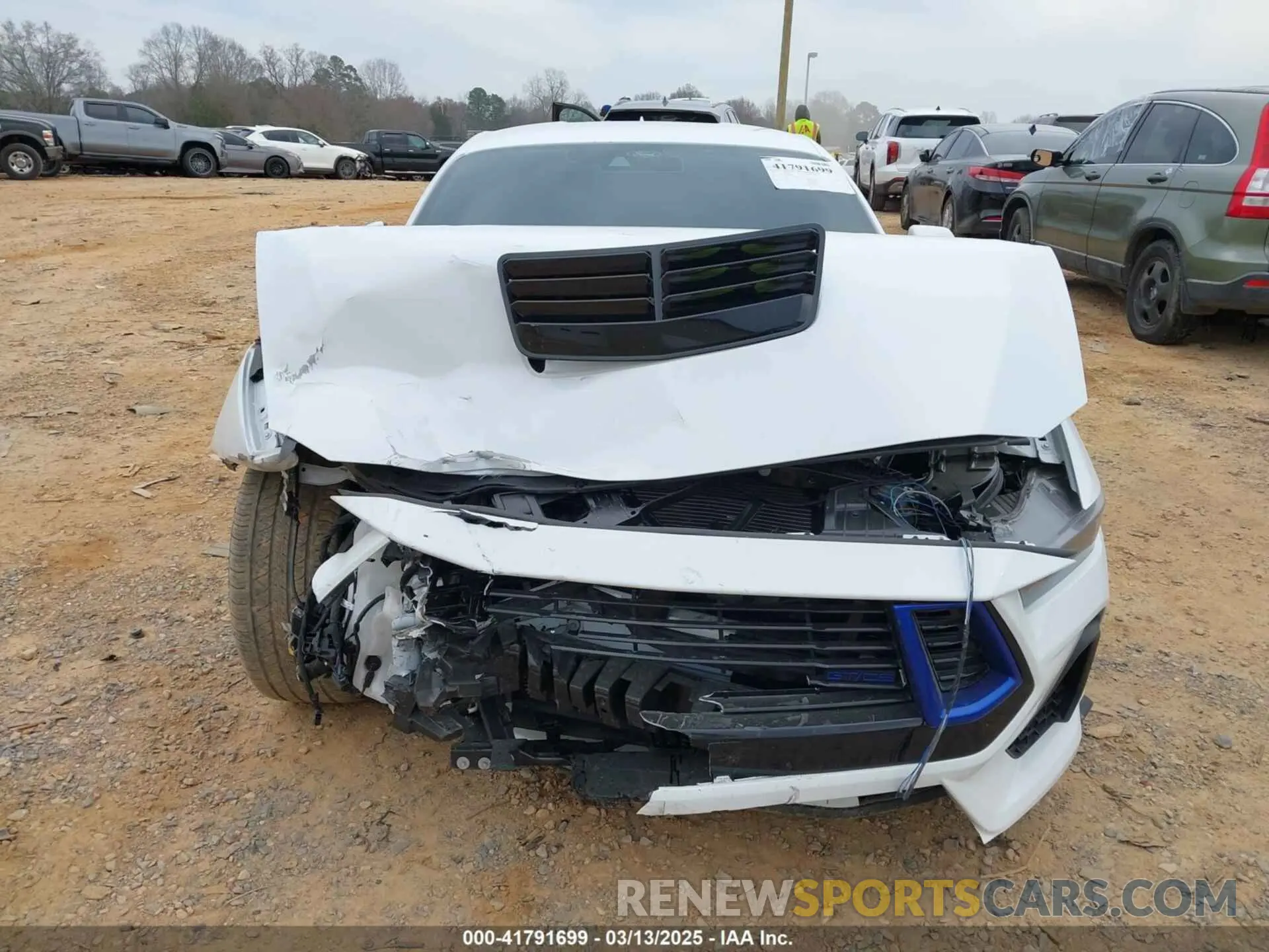 12 fotografías del automóvil dañado 1FA6P8CF1R5428590 FORD MUSTANG 2024
