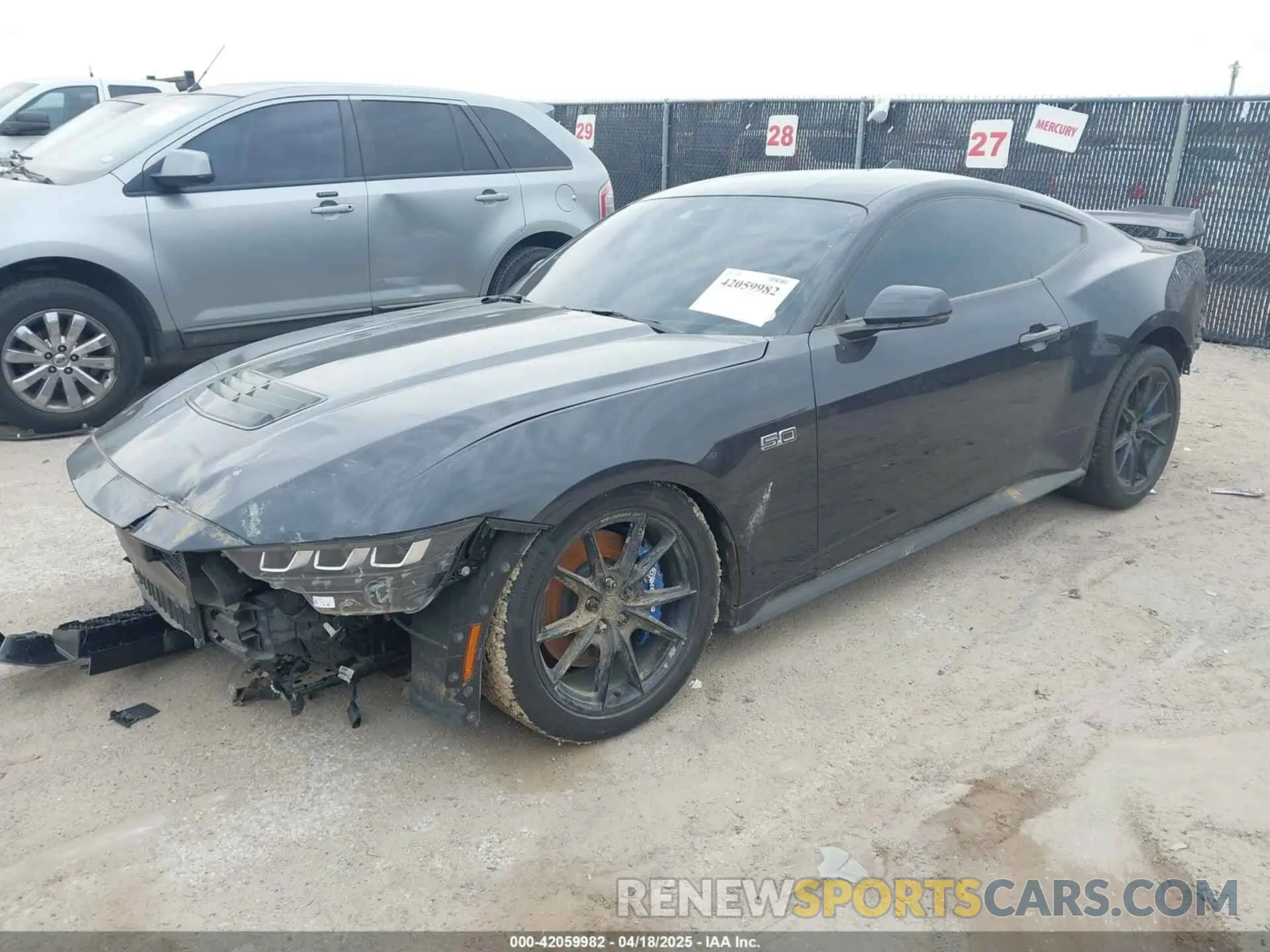 2 fotografías del automóvil dañado 1FA6P8CF1R5435071 FORD MUSTANG 2024