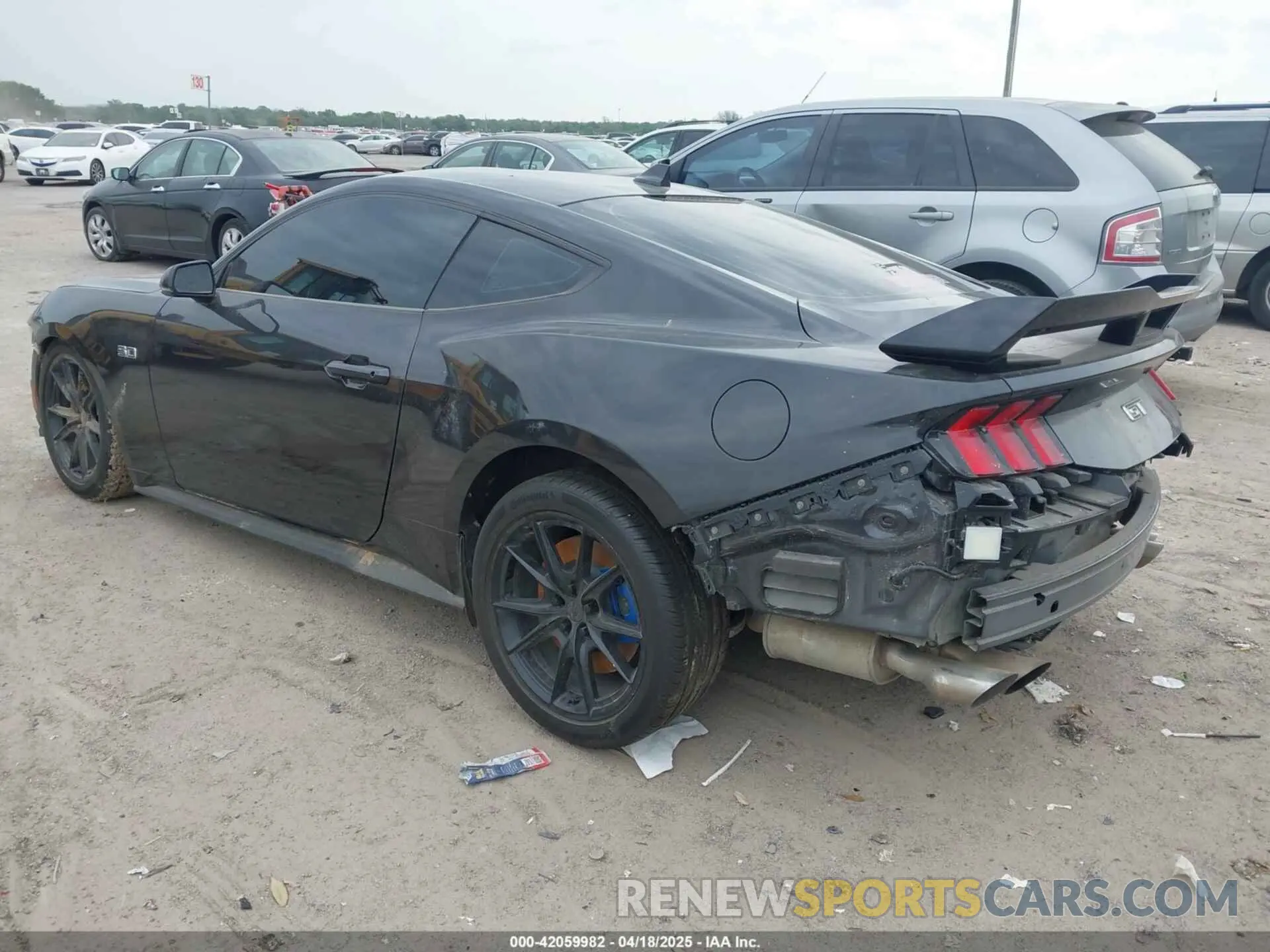 3 fotografías del automóvil dañado 1FA6P8CF1R5435071 FORD MUSTANG 2024