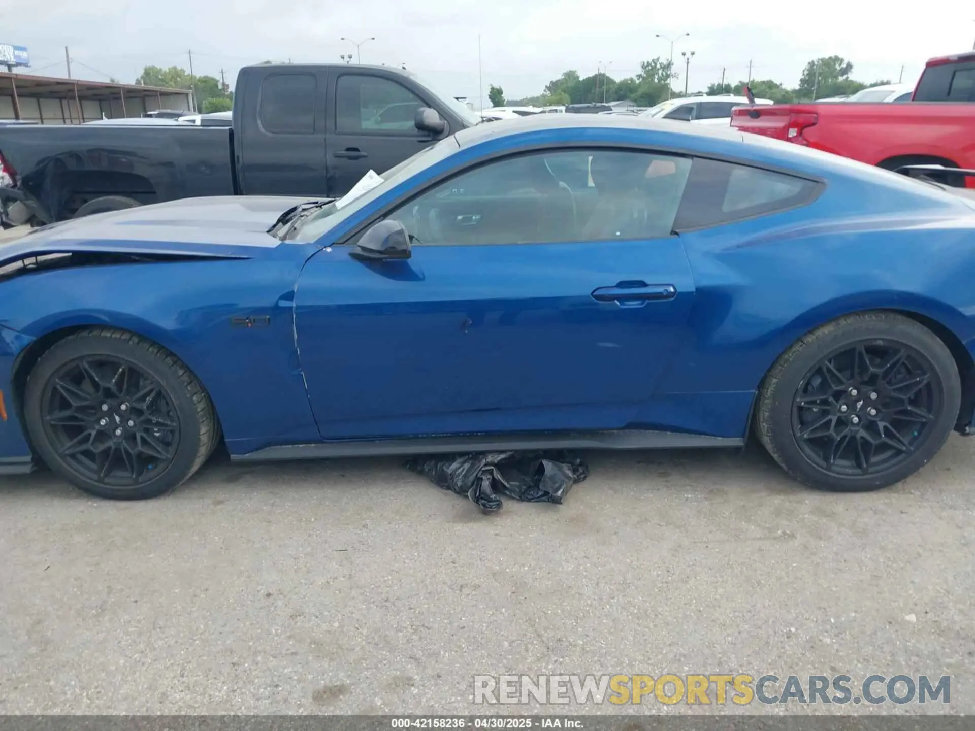 14 fotografías del automóvil dañado 1FA6P8CF2R5401429 FORD MUSTANG 2024