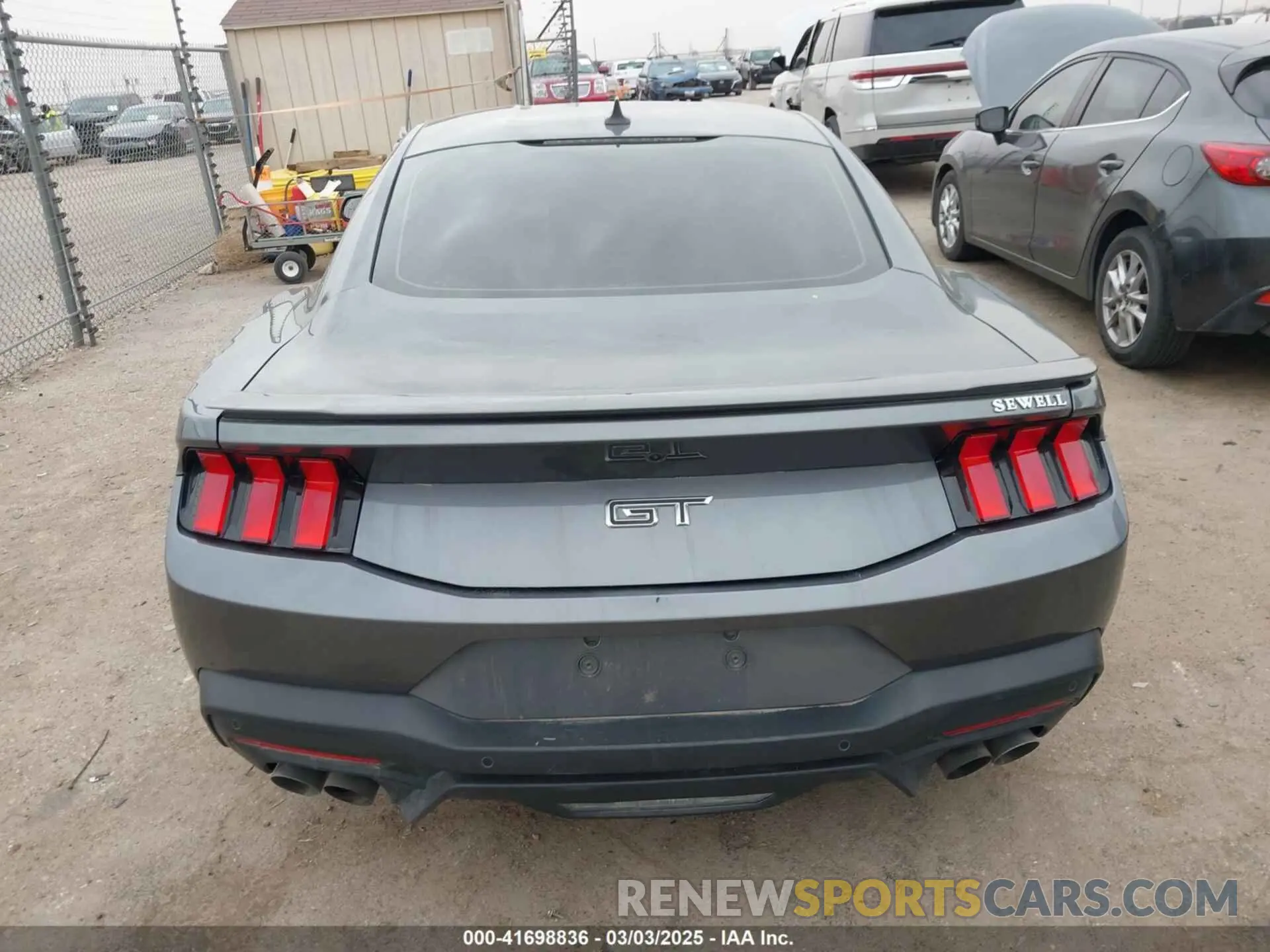 17 fotografías del automóvil dañado 1FA6P8CF4R5420368 FORD MUSTANG 2024