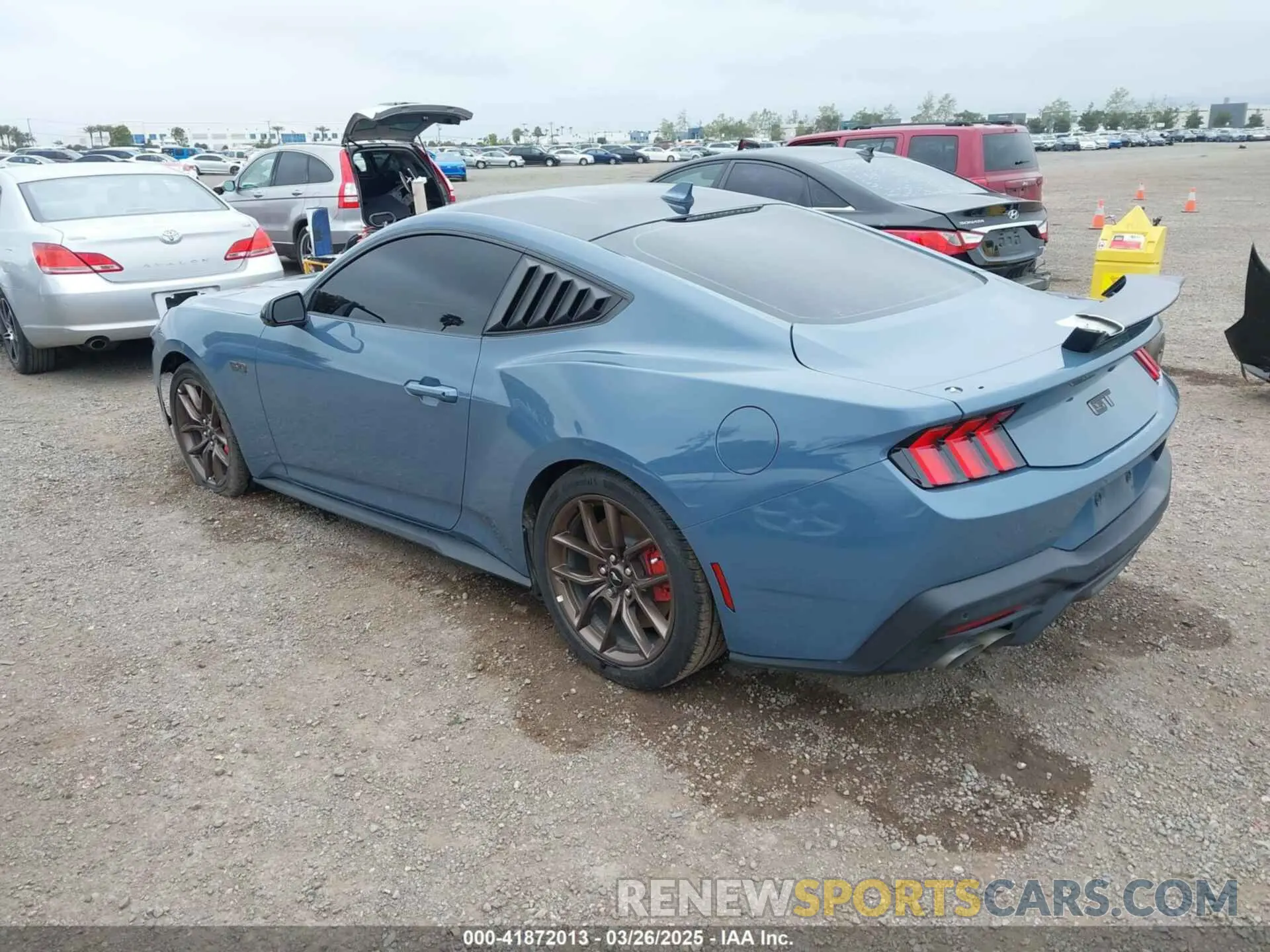 3 fotografías del automóvil dañado 1FA6P8CF5R5435378 FORD MUSTANG 2024