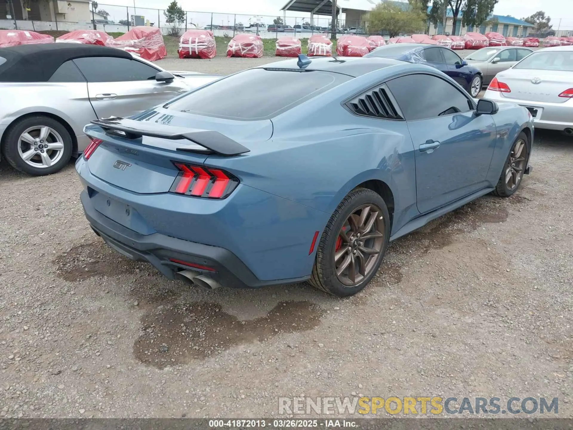 4 fotografías del automóvil dañado 1FA6P8CF5R5435378 FORD MUSTANG 2024