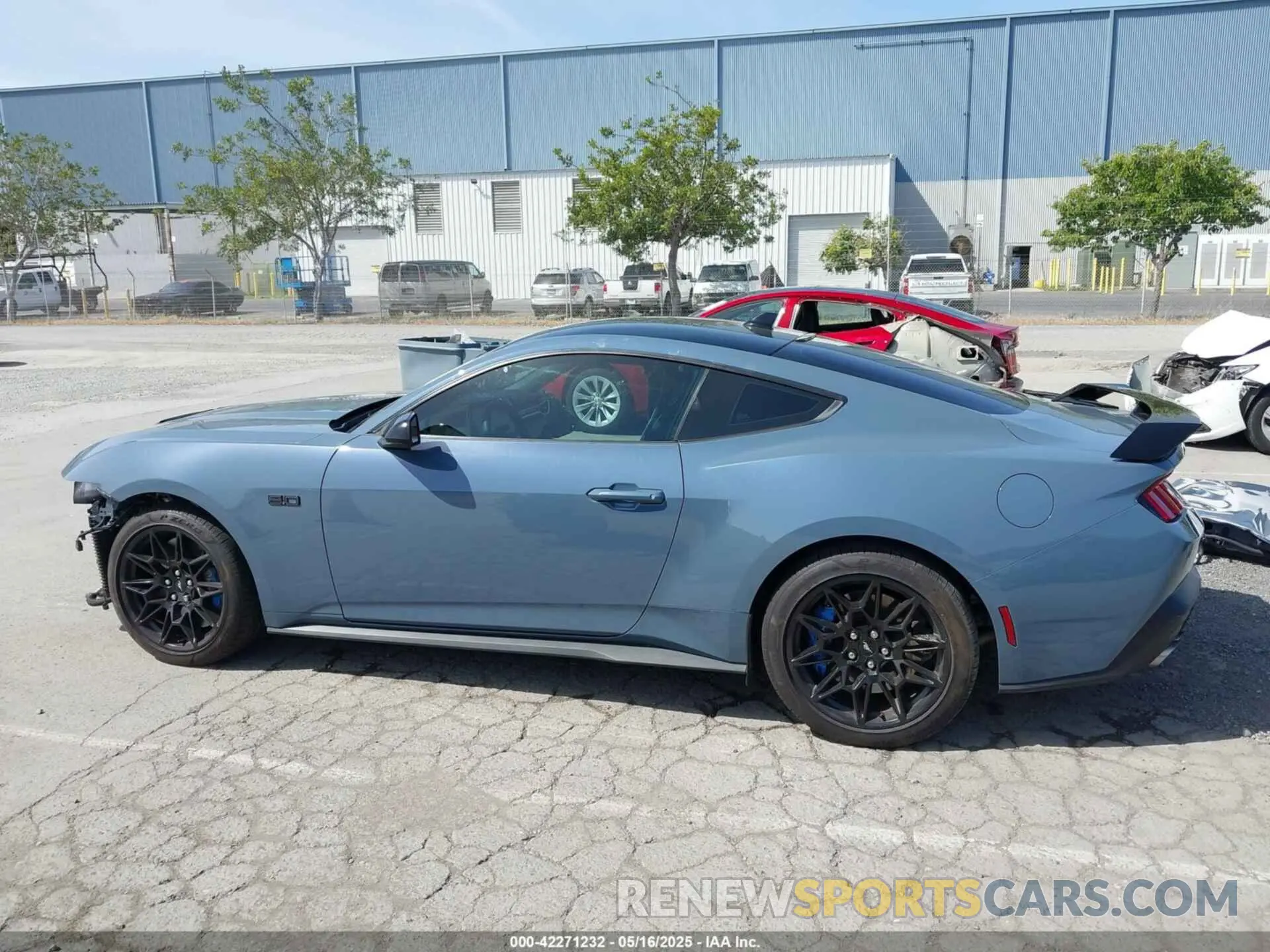 15 fotografías del automóvil dañado 1FA6P8CF7R5405332 FORD MUSTANG 2024
