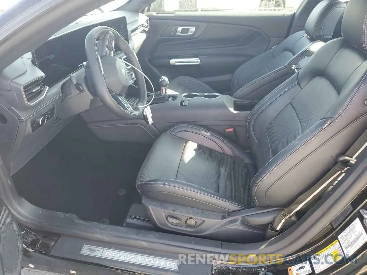 7 fotografías del automóvil dañado 1FA6P8CFXR5425350 FORD MUSTANG 2024