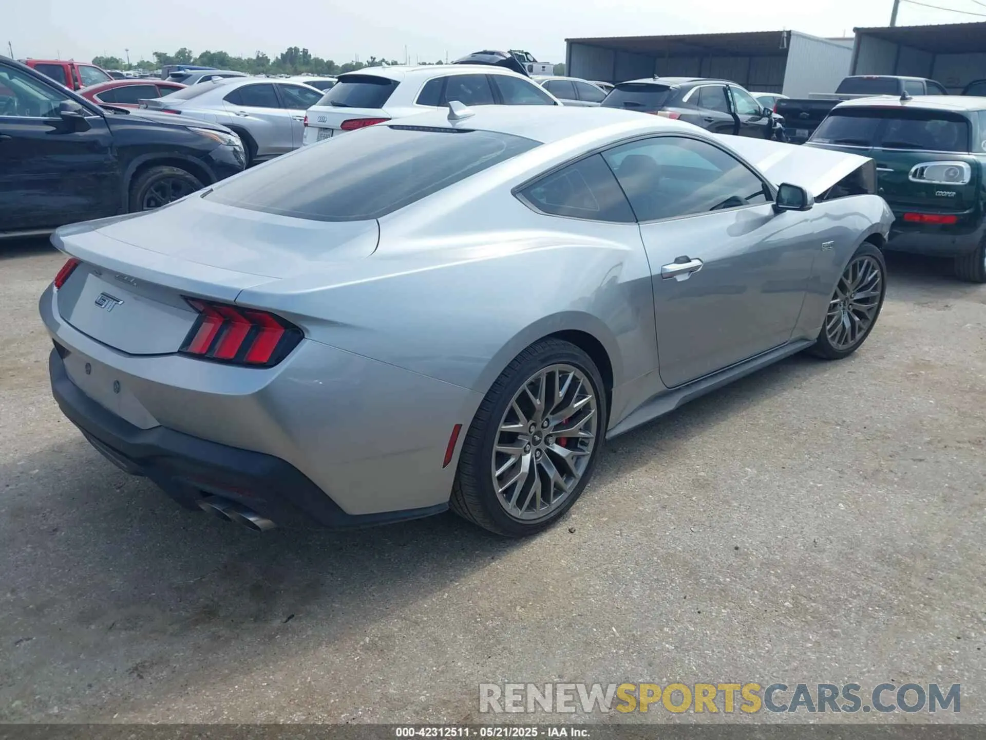 4 fotografías del automóvil dañado 1FA6P8TF5R5424803 FORD MUSTANG 2024
