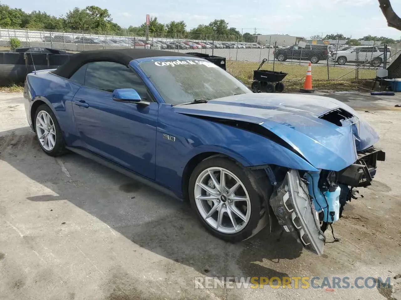 4 fotografías del automóvil dañado 1FAGP8FF3R5112608 FORD MUSTANG 2024