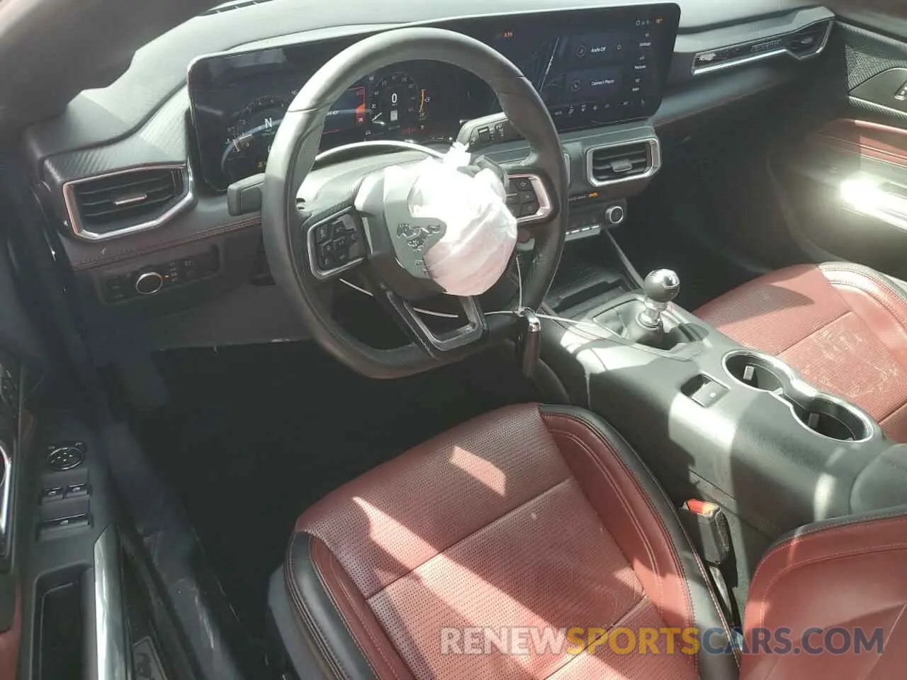 8 fotografías del automóvil dañado 1FAGP8FF3R5112608 FORD MUSTANG 2024