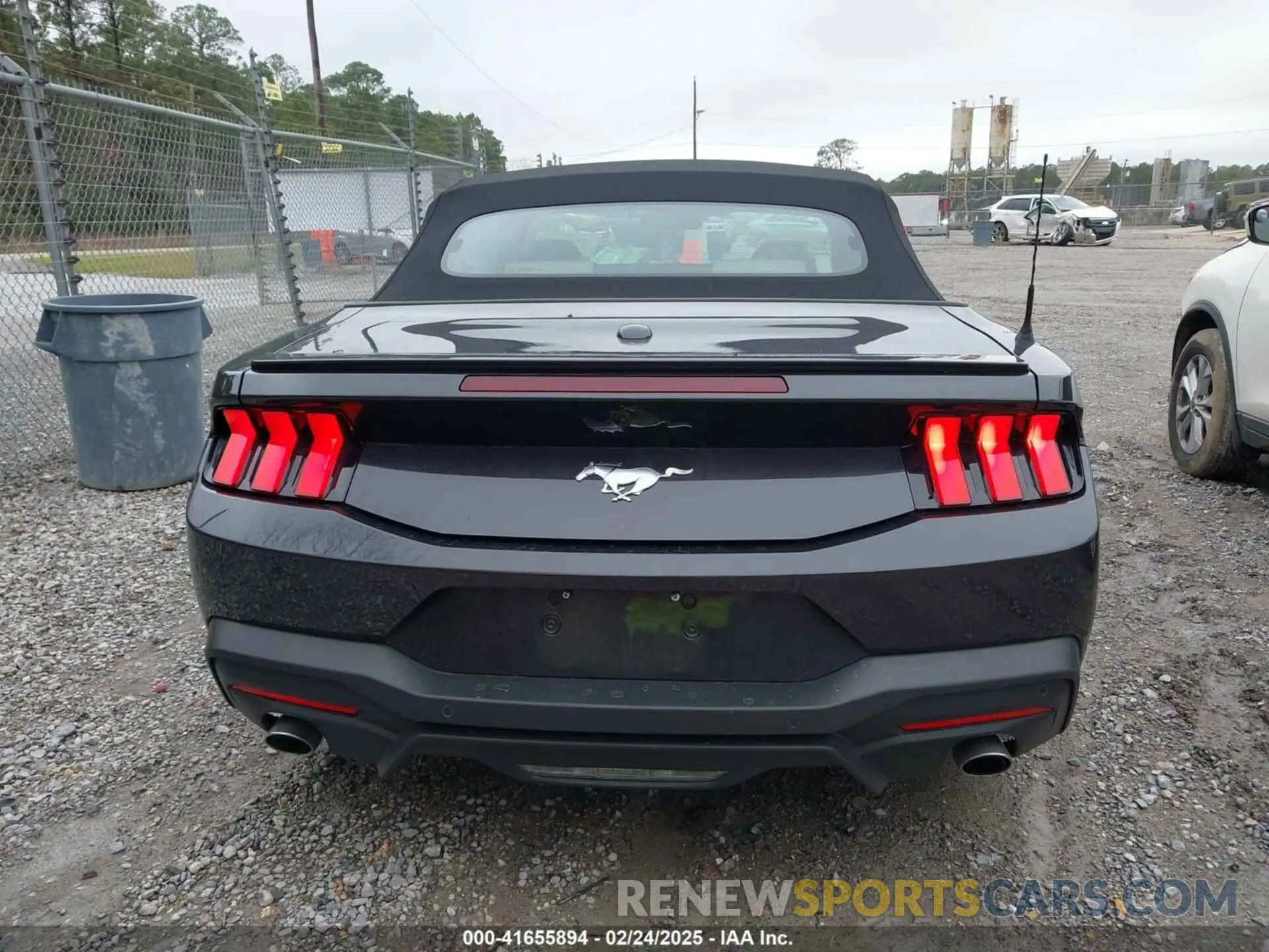 16 fotografías del automóvil dañado 1FAGP8UH7R5130369 FORD MUSTANG 2024