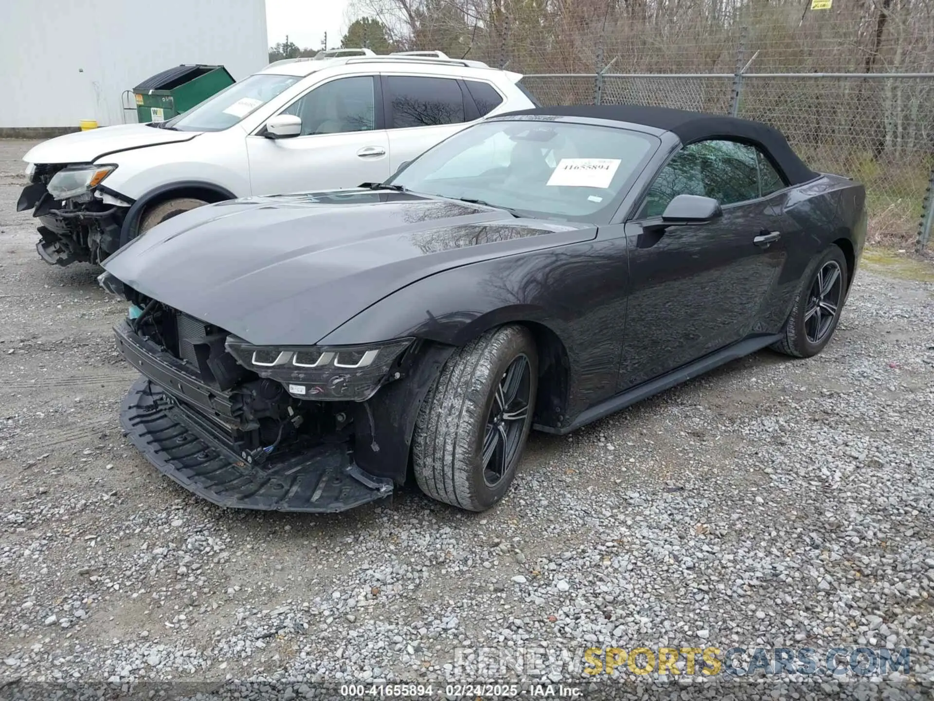 2 fotografías del automóvil dañado 1FAGP8UH7R5130369 FORD MUSTANG 2024