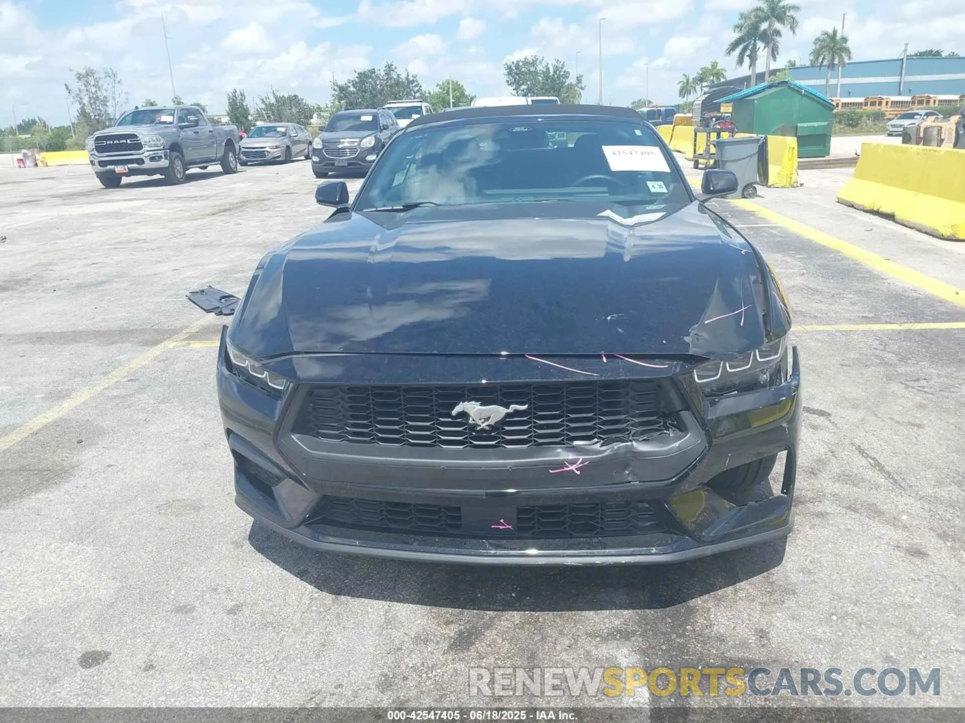 6 fotografías del automóvil dañado 1FAGP8UH0S5105979 FORD MUSTANG 2025