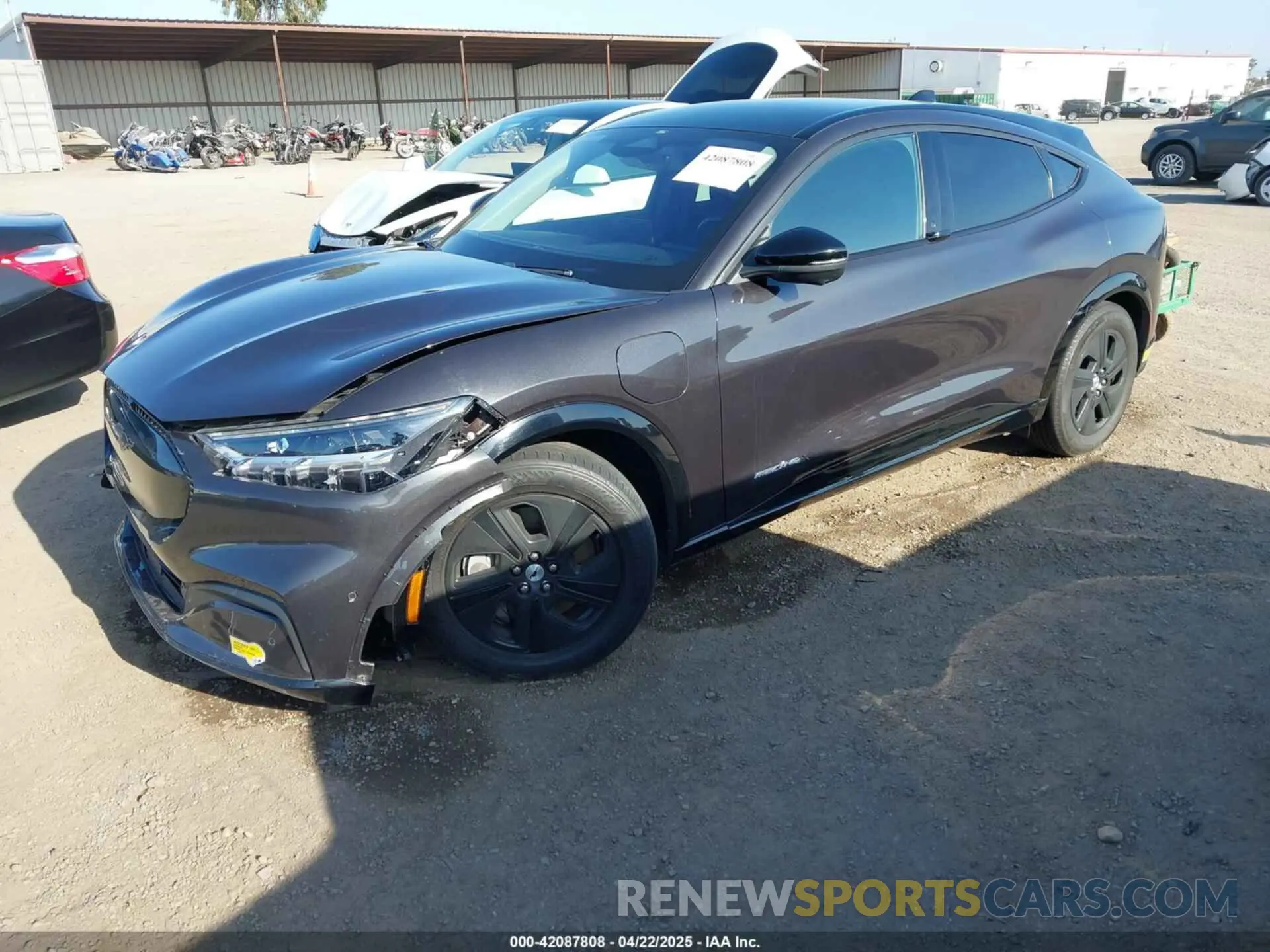 2 fotografías del automóvil dañado 3FMTK2SU4NMA38950 FORD MUSTANG MACH-E 2022