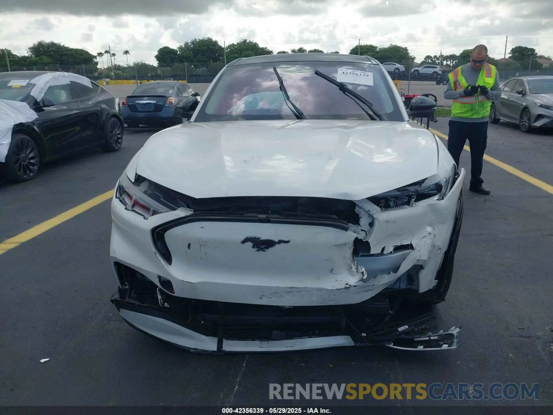 6 fotografías del automóvil dañado 3FMTK3SU3NMA15441 FORD MUSTANG MACH-E 2022