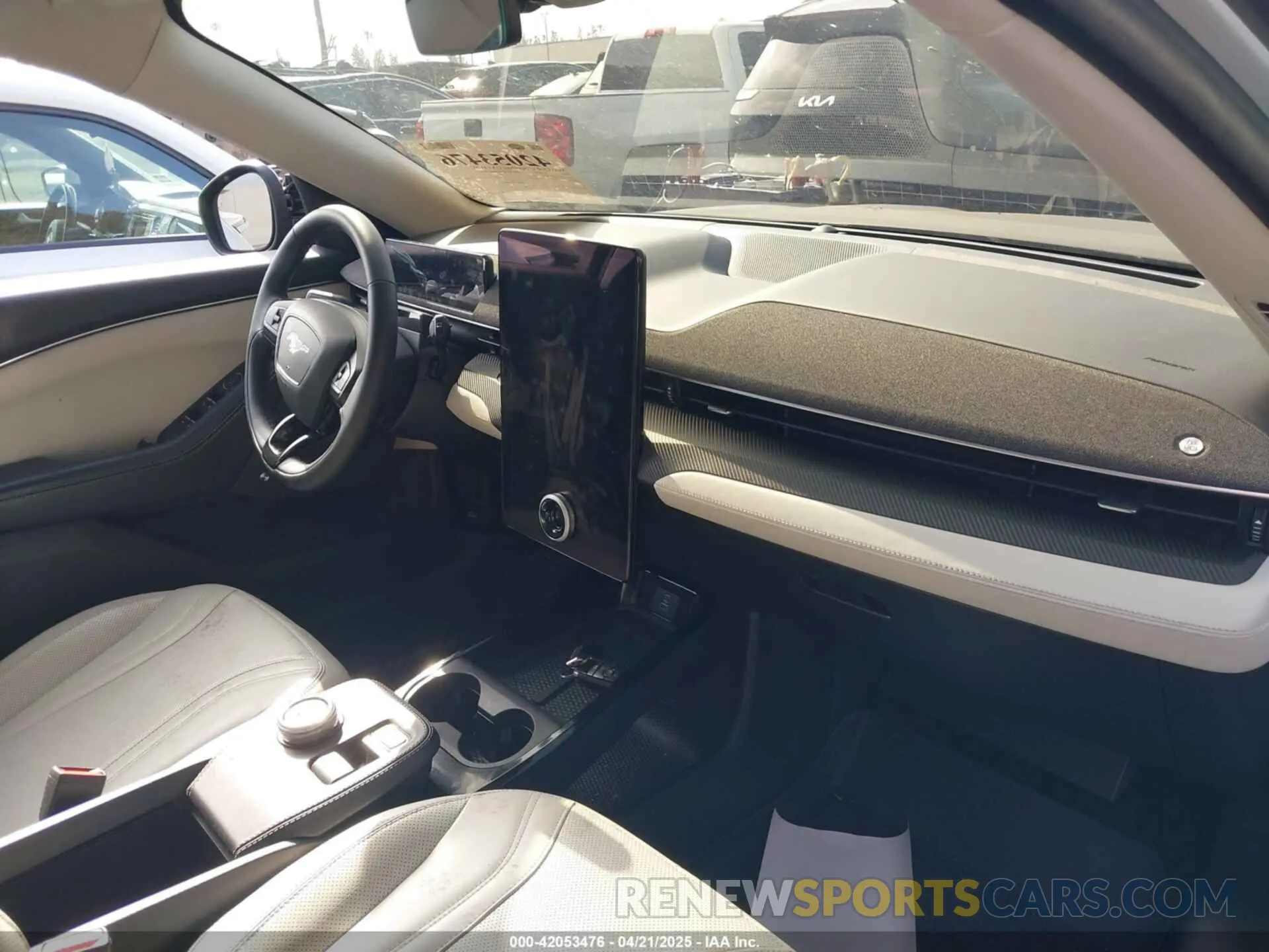 5 fotografías del automóvil dañado 3FMTK3R78PMA91790 FORD MUSTANG MACH-E 2023