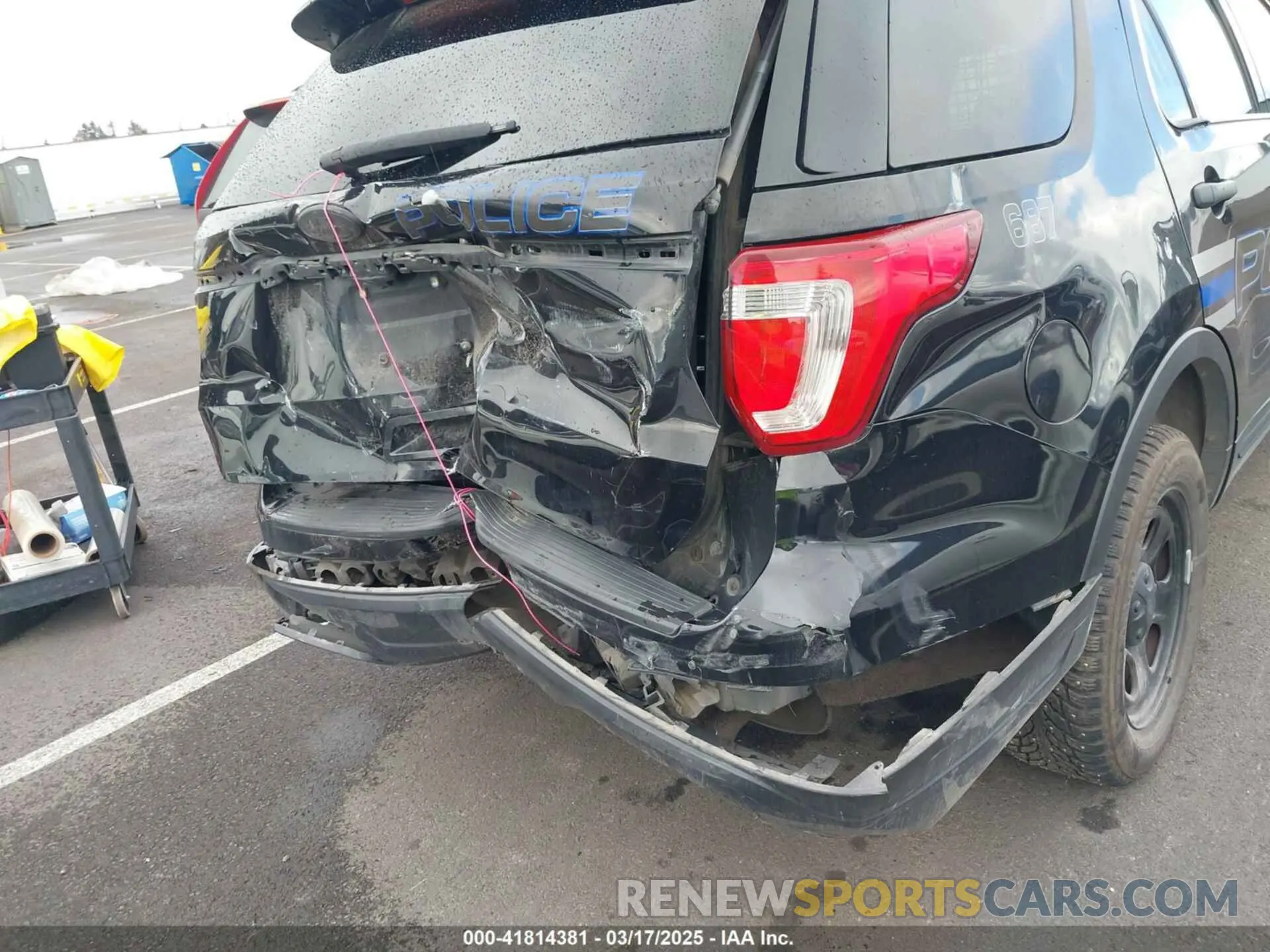 17 fotografías del automóvil dañado 1FM5K8AR4KGA20043 FORD POLICE INTERCEPTOR 2019