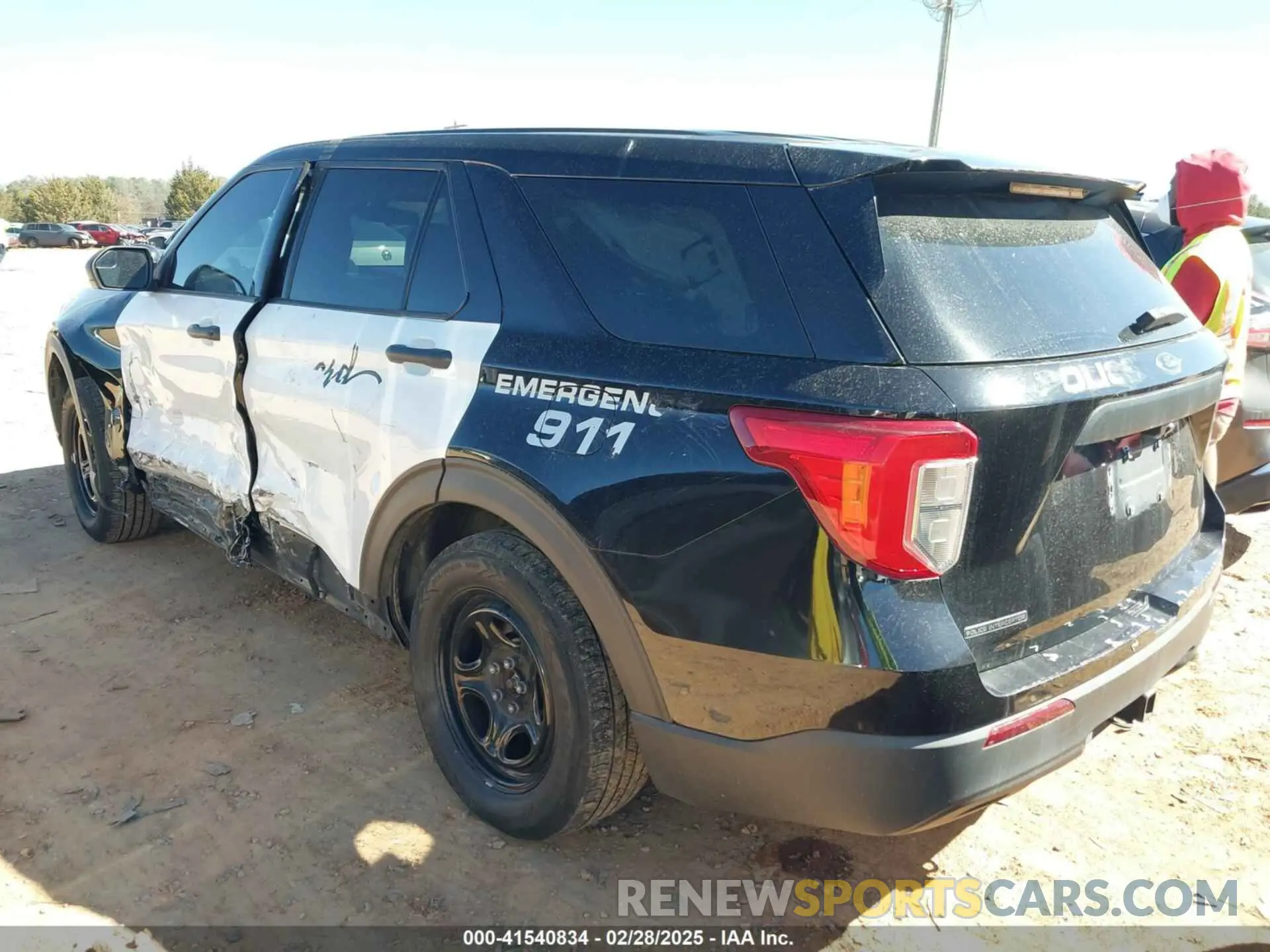 3 fotografías del automóvil dañado 1FM5K8ABXLGB84661 FORD POLICE INTERCEPTOR 2020