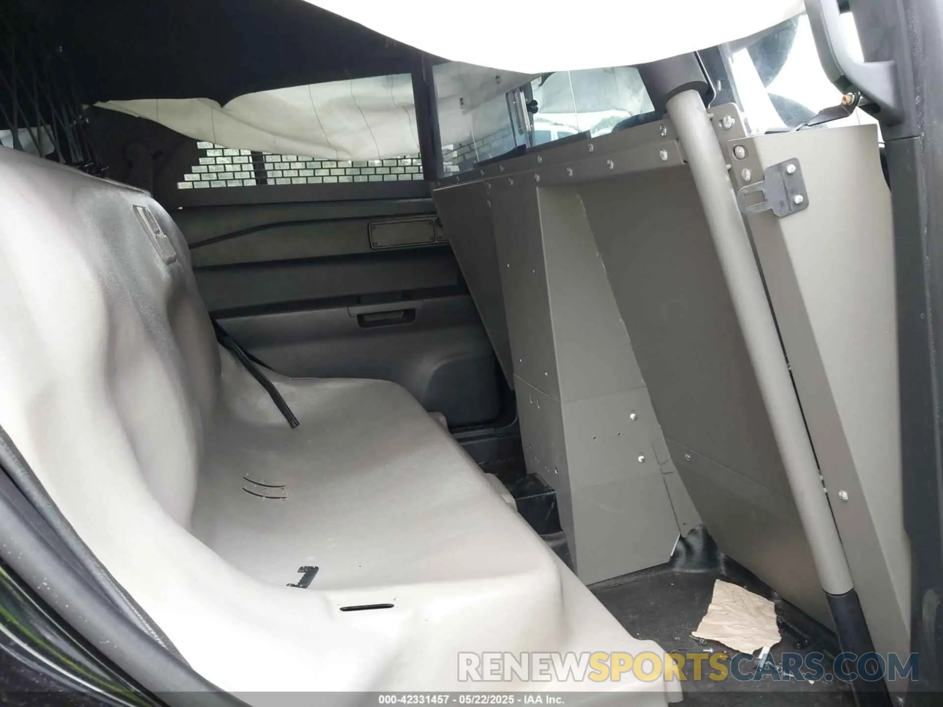8 fotografías del automóvil dañado 1FM5K8ABXLGC70214 FORD POLICE INTERCEPTOR 2020