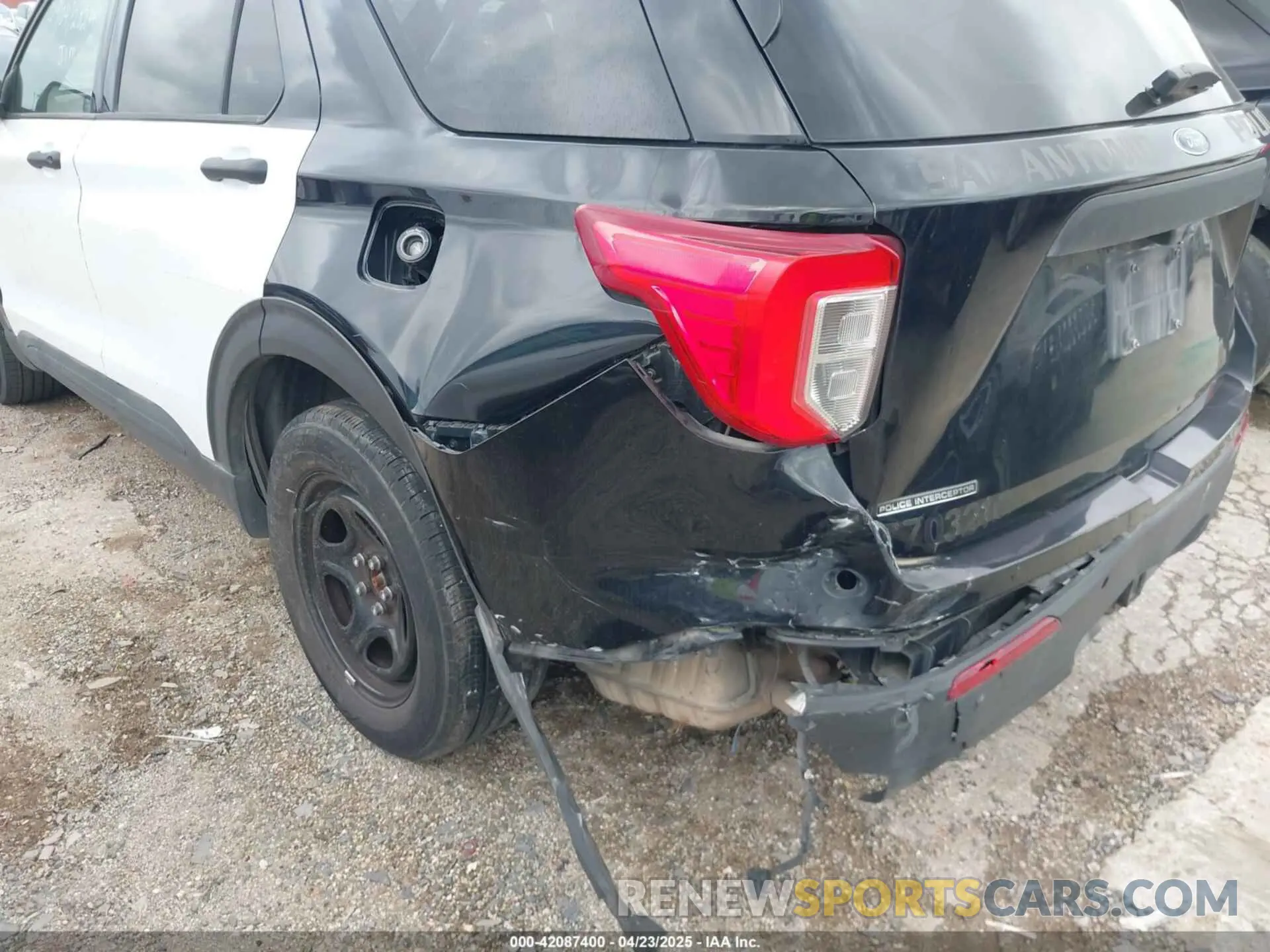 6 fotografías del automóvil dañado 1FM5K8ABXMGA46944 FORD POLICE INTERCEPTOR 2021