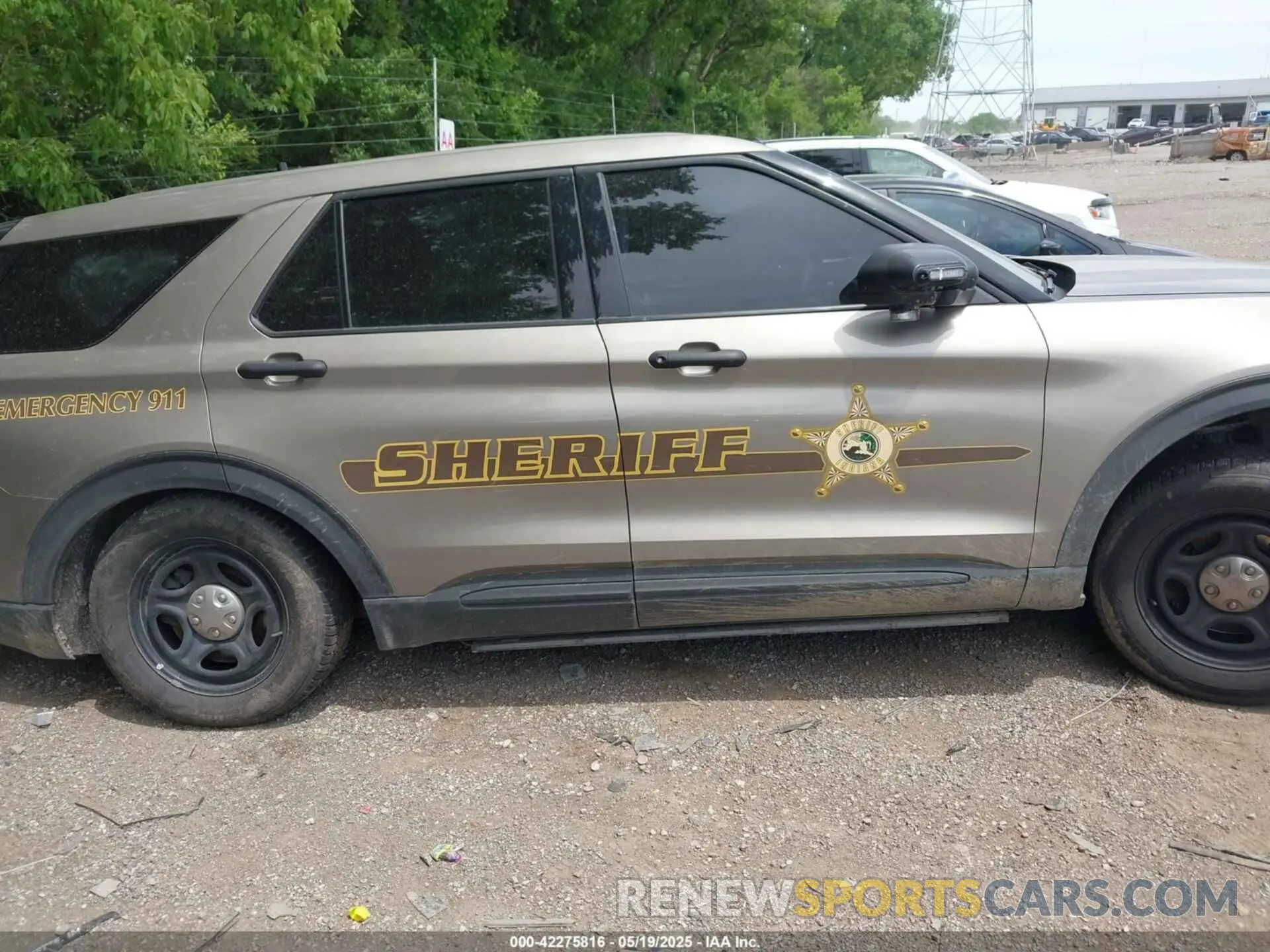 13 fotografías del automóvil dañado 1FM5K8AB7NGB33346 FORD POLICE INTERCEPTOR 2022