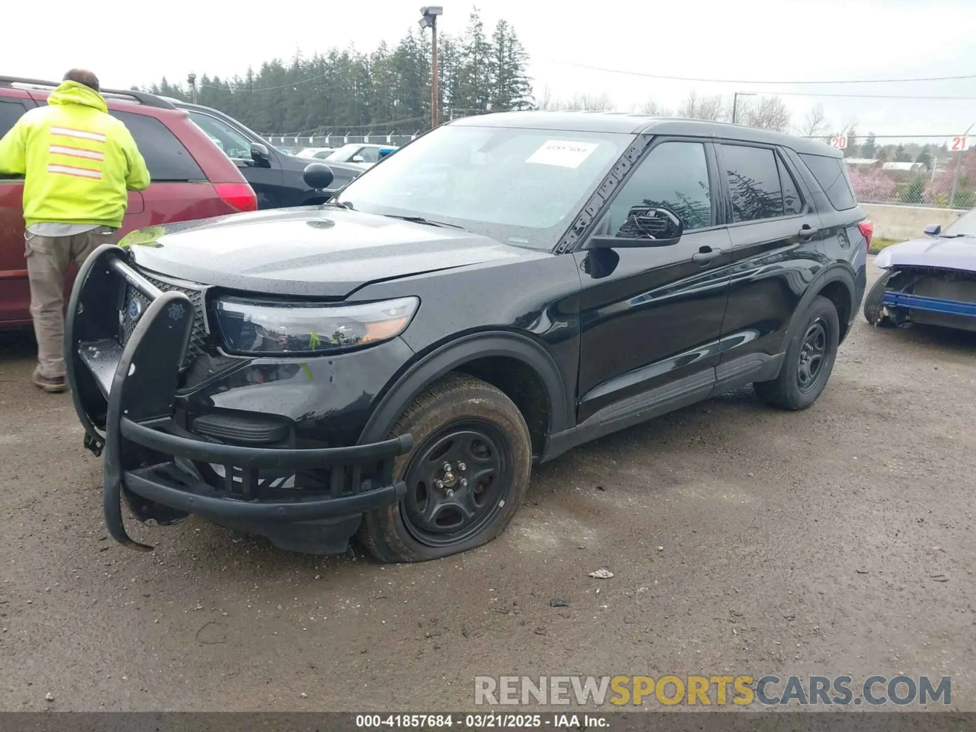 2 fotografías del automóvil dañado 1FM5K8AW2NNA08981 FORD POLICE INTERCEPTOR 2022