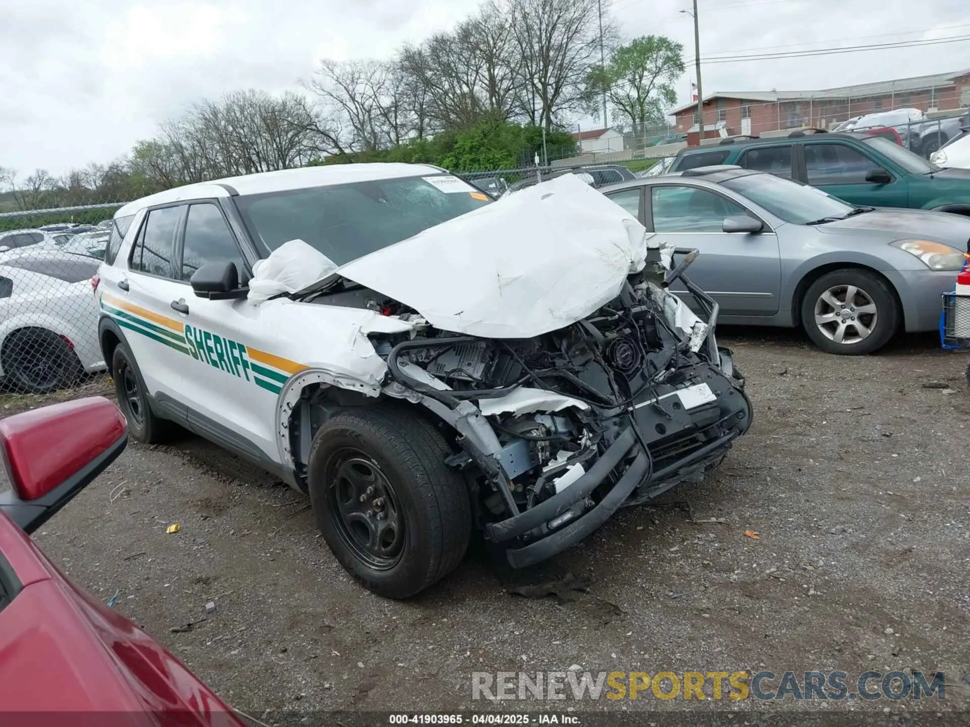 12 fotografías del automóvil dañado 1FM5K8AB1PGB98874 FORD POLICE INTERCEPTOR 2023
